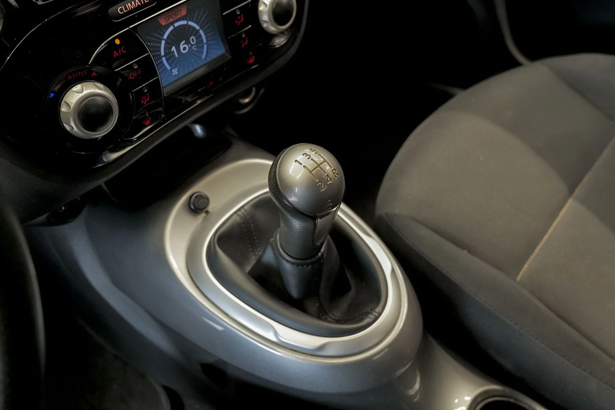 Nissan Juke 1.6 ACENTA 4X2 - Foto 31