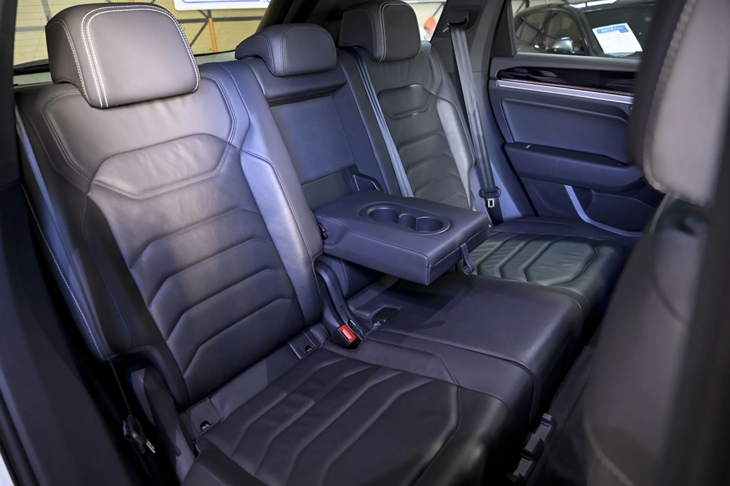 Volkswagen Touareg Prem Eleg 3.0 V6 TDI 210kW Tip 4M - Foto 17