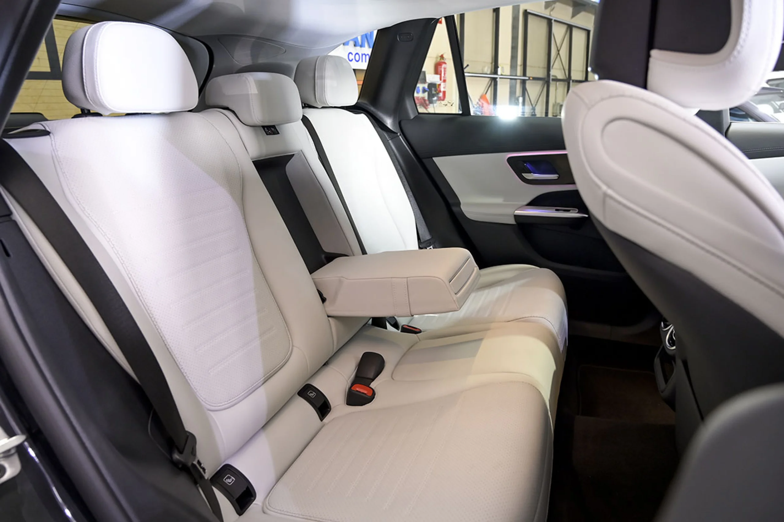 Mercedes-Benz GLC 300 MERCEDES-BENZ GLC GLC 300 de 4MATIC - Foto 28