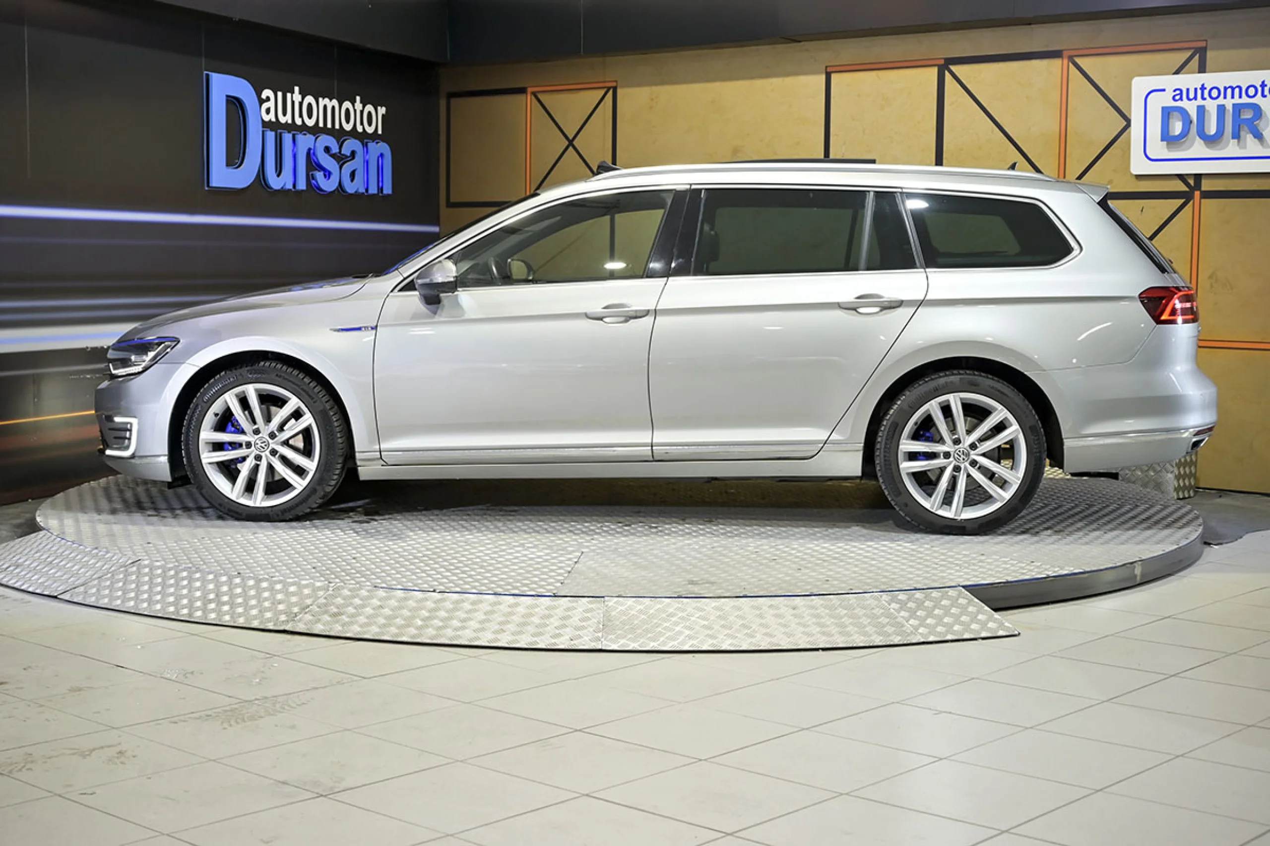 Volkswagen Passat Variant GTE 1.4 TSI DSG - Foto 19