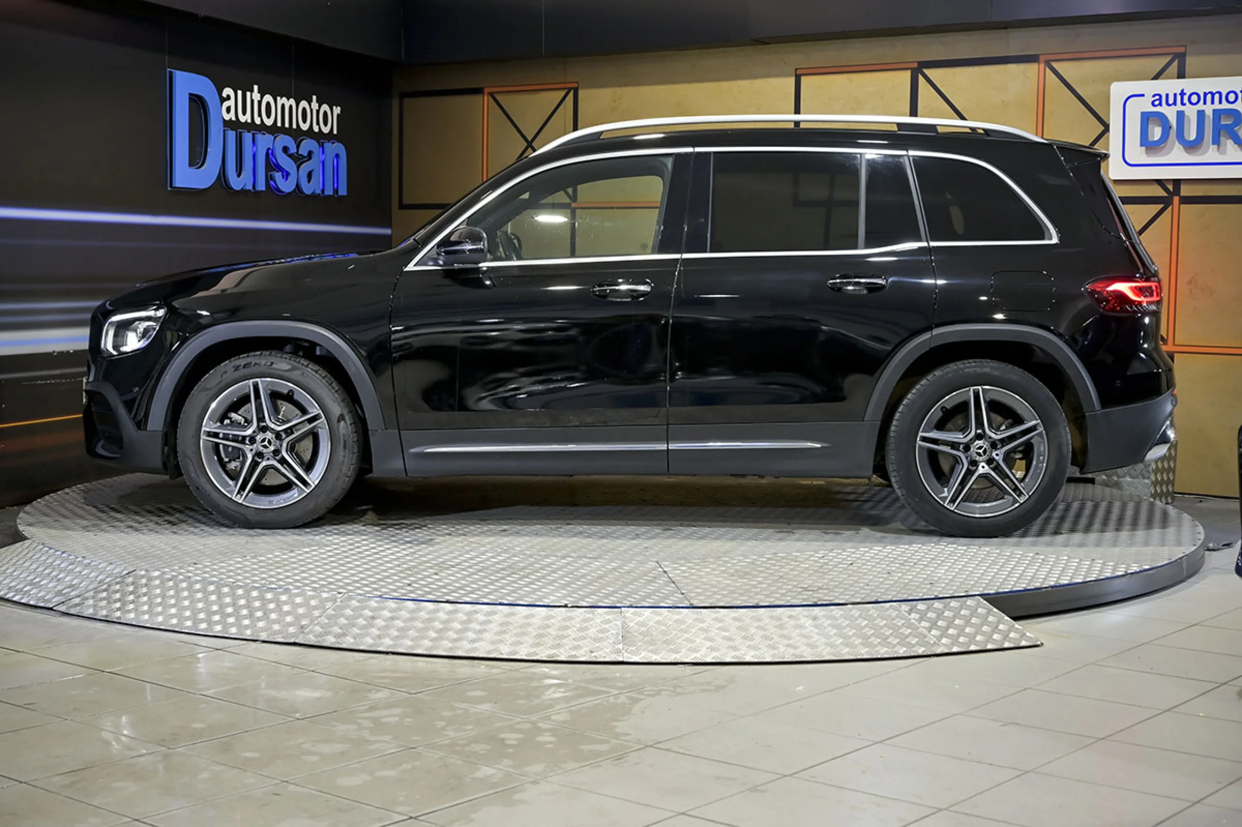 Mercedes-Benz GLB 220 MERCEDES-BENZ GLB GLB 220 d 4MATIC - Foto 18