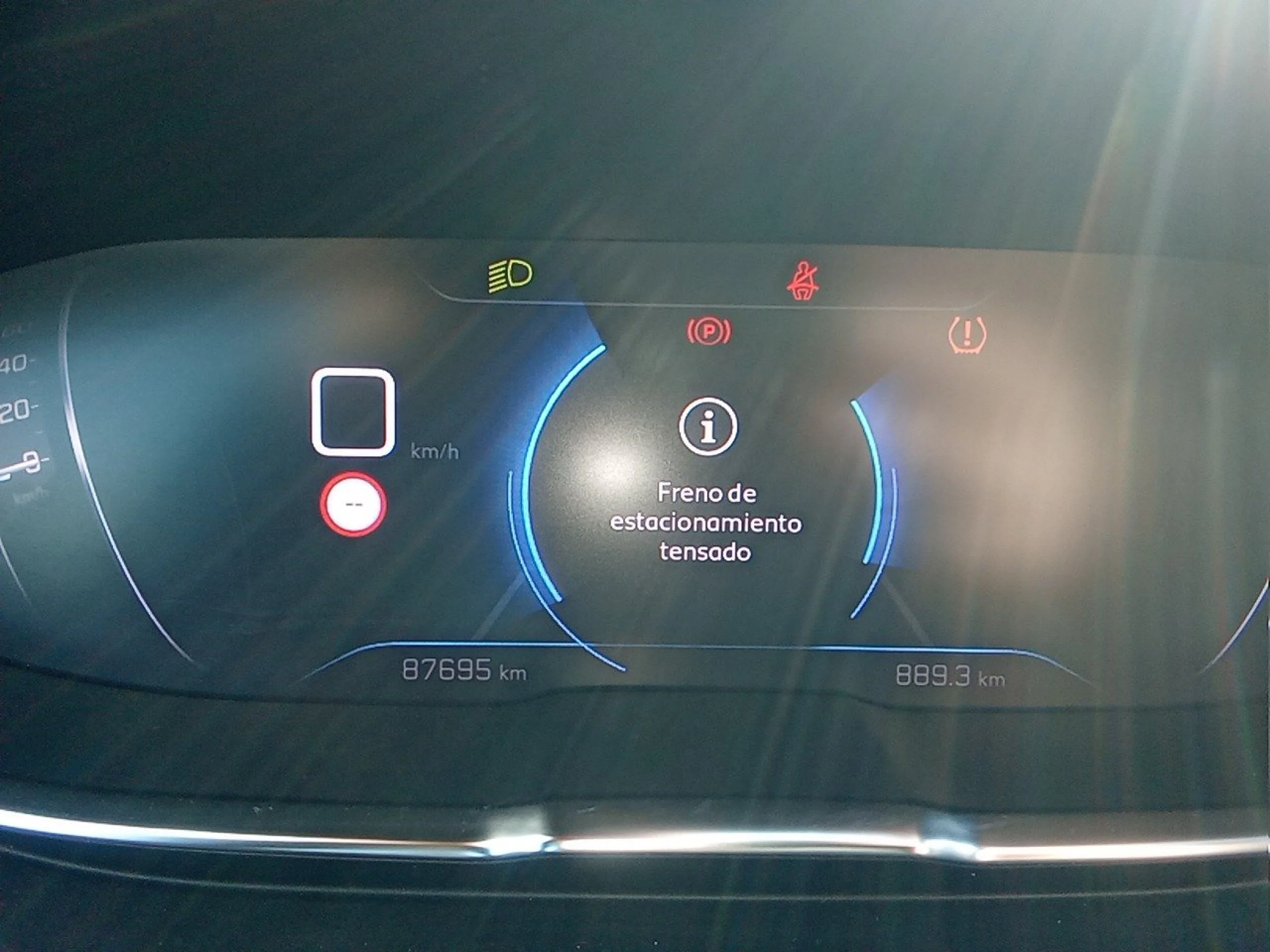 Peugeot 5008 1.5 BlueHDi 96kW (130CV) S&amp;S Allure - Foto 8