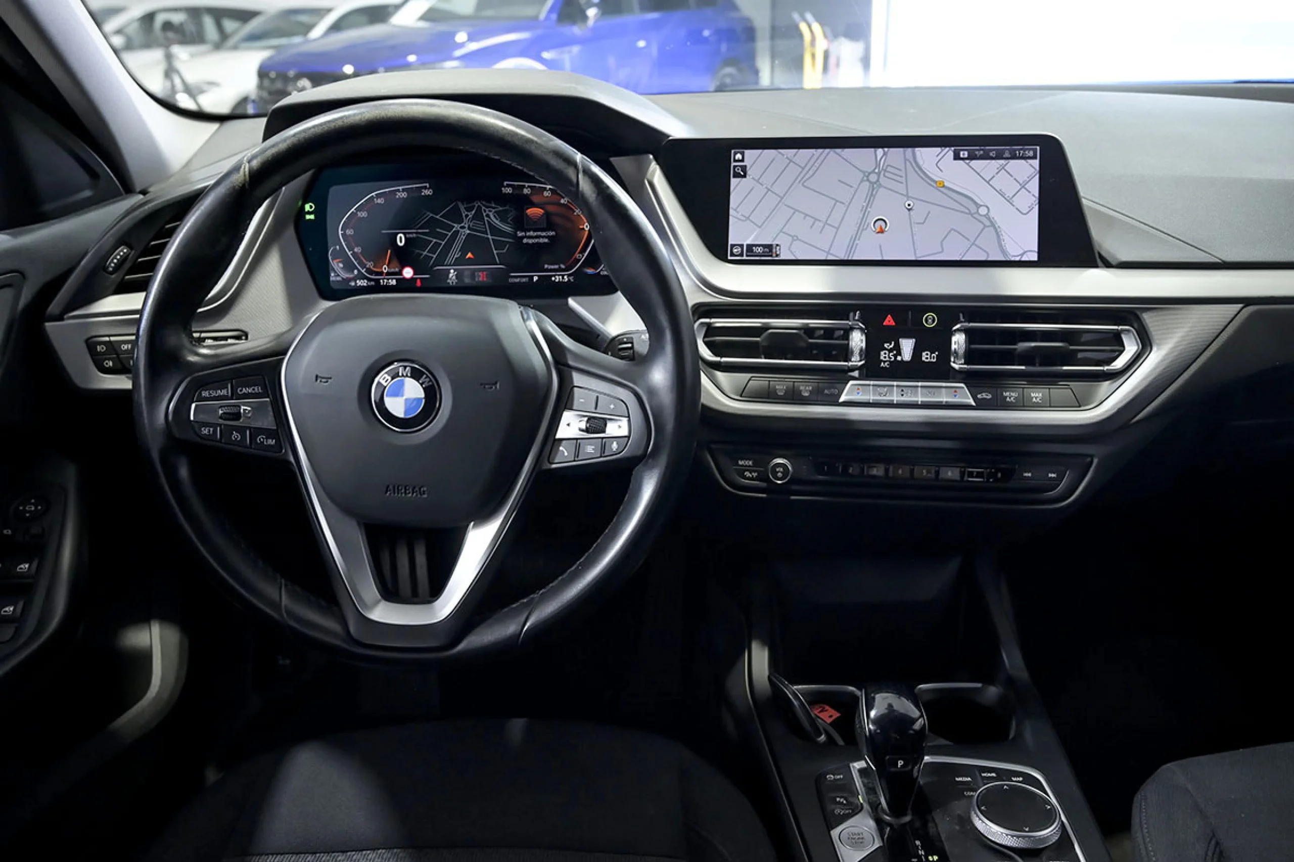 BMW 118 Serie 1 118d Business Auto. - Foto 33