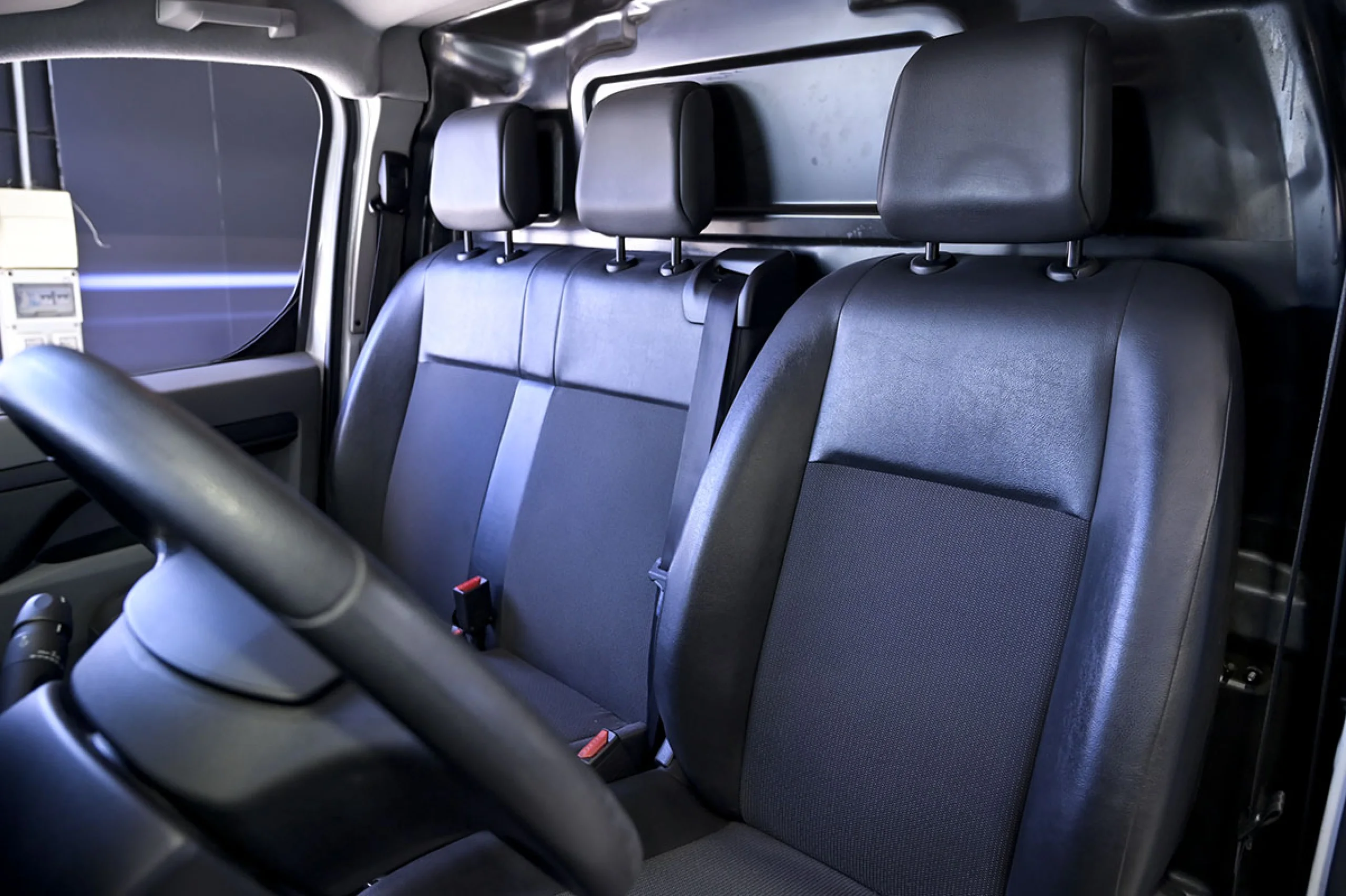 Peugeot Expert Furgon Pro 1.5 BlueHDi 120 SS Standard - Foto 9