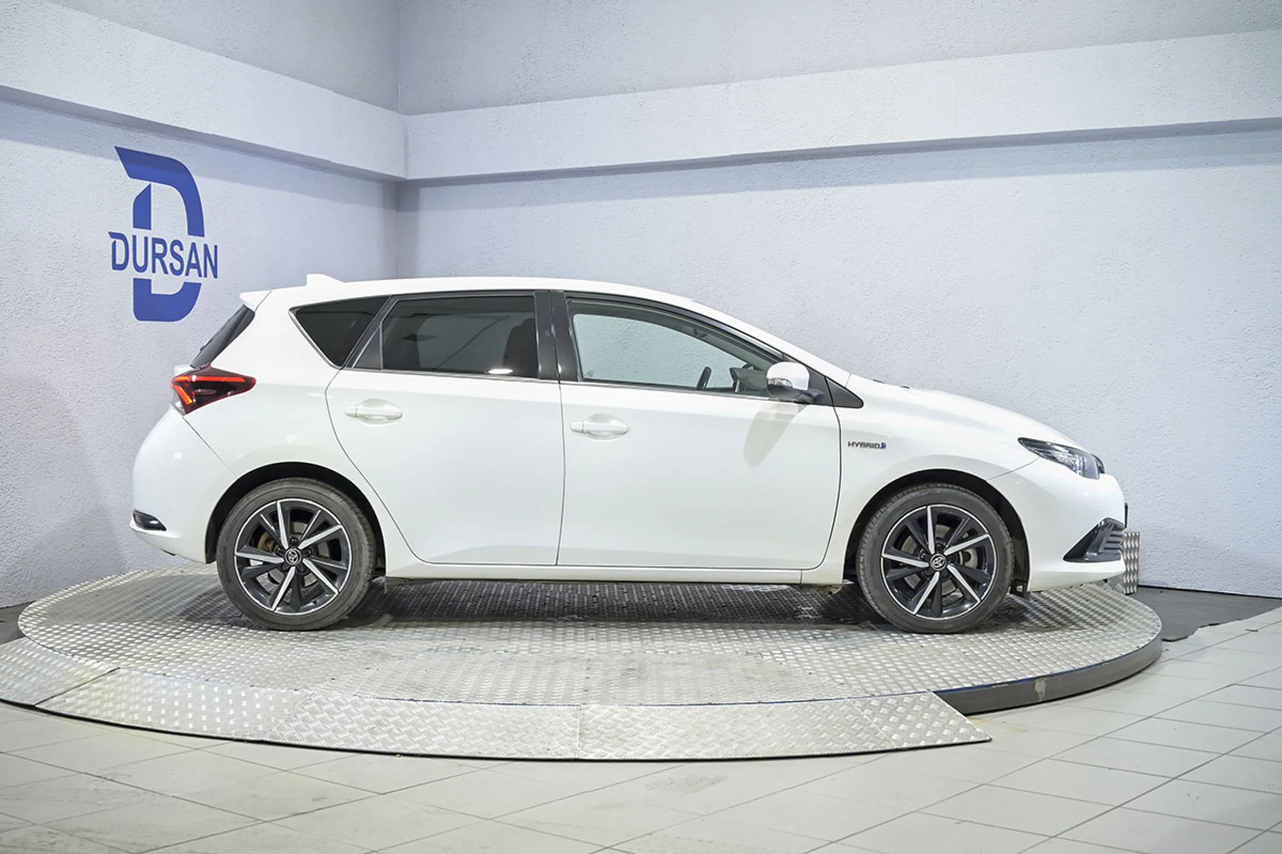Toyota Auris 1.8 140H Hybrid Feel - Foto 17