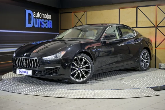 Maserati Ghibli Executive L4 330CV HybridGasolina RWD