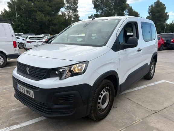 Peugeot Rifter Active Pack Business Std. BlueHDi 100