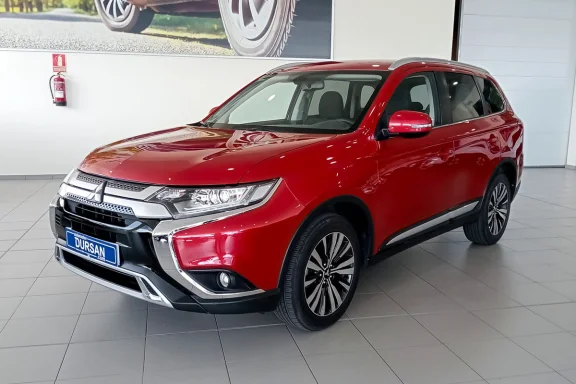 Mitsubishi Outlander 200 MPI Motion CVT 2WD 7 Plazas