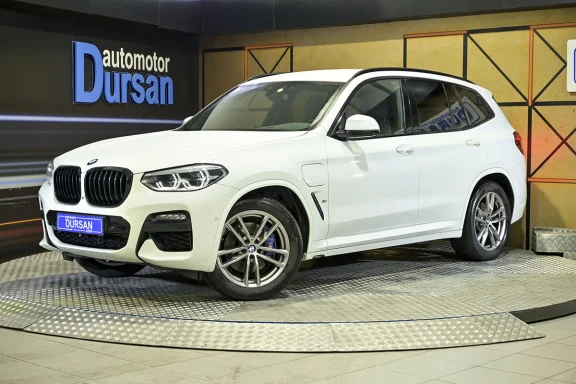 BMW X3 xDrive30e