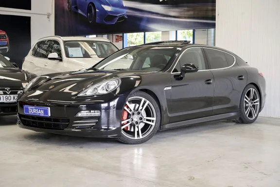 Porsche Panamera 4S