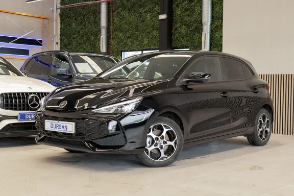 MG MG 3 MG3 Hybrid  Luxury