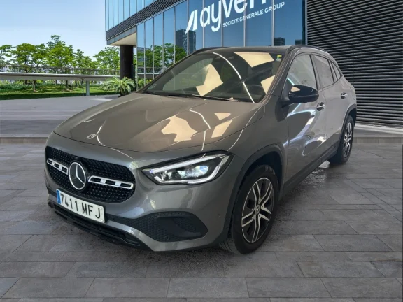 Mercedes-Benz GLA 220 MERCEDES GLA  220 D 4MATIC