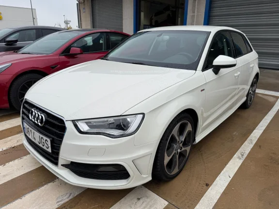 Audi A3 Sportback 1.6 TDI clean d 110CV S line