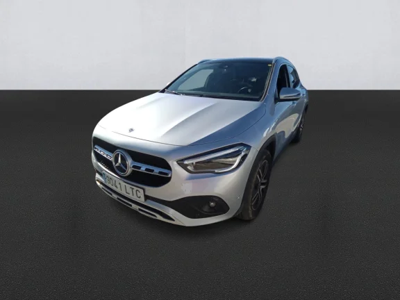 Mercedes-Benz GLA 200 MERCEDES GLA  200 D 4MATIC