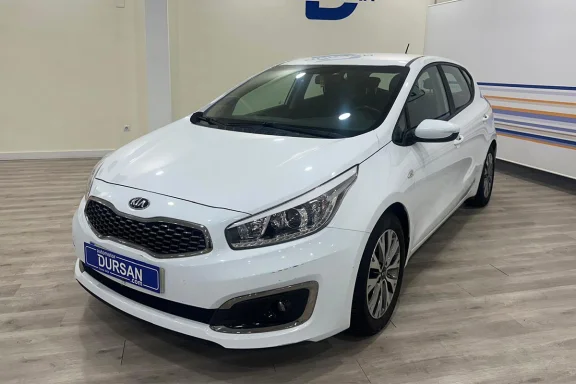 Kia Ceed cee d 1.4 CVVT 74kW 100CV Drive