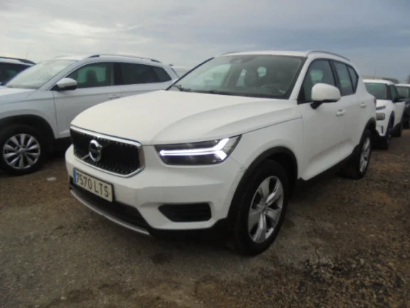 Volvo XC 40 XC40 1.5 T3 Momentum Pro Auto