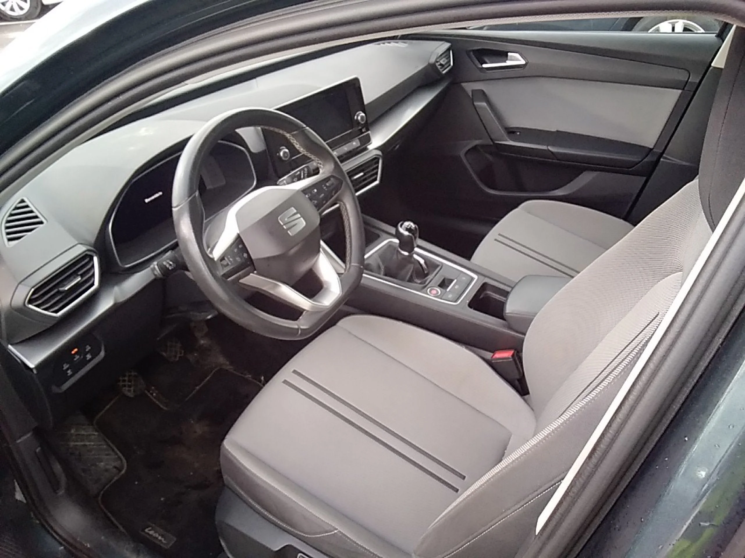 Seat Leon 2.0 TDI 85kW S&amp;S Style Go - Foto 7