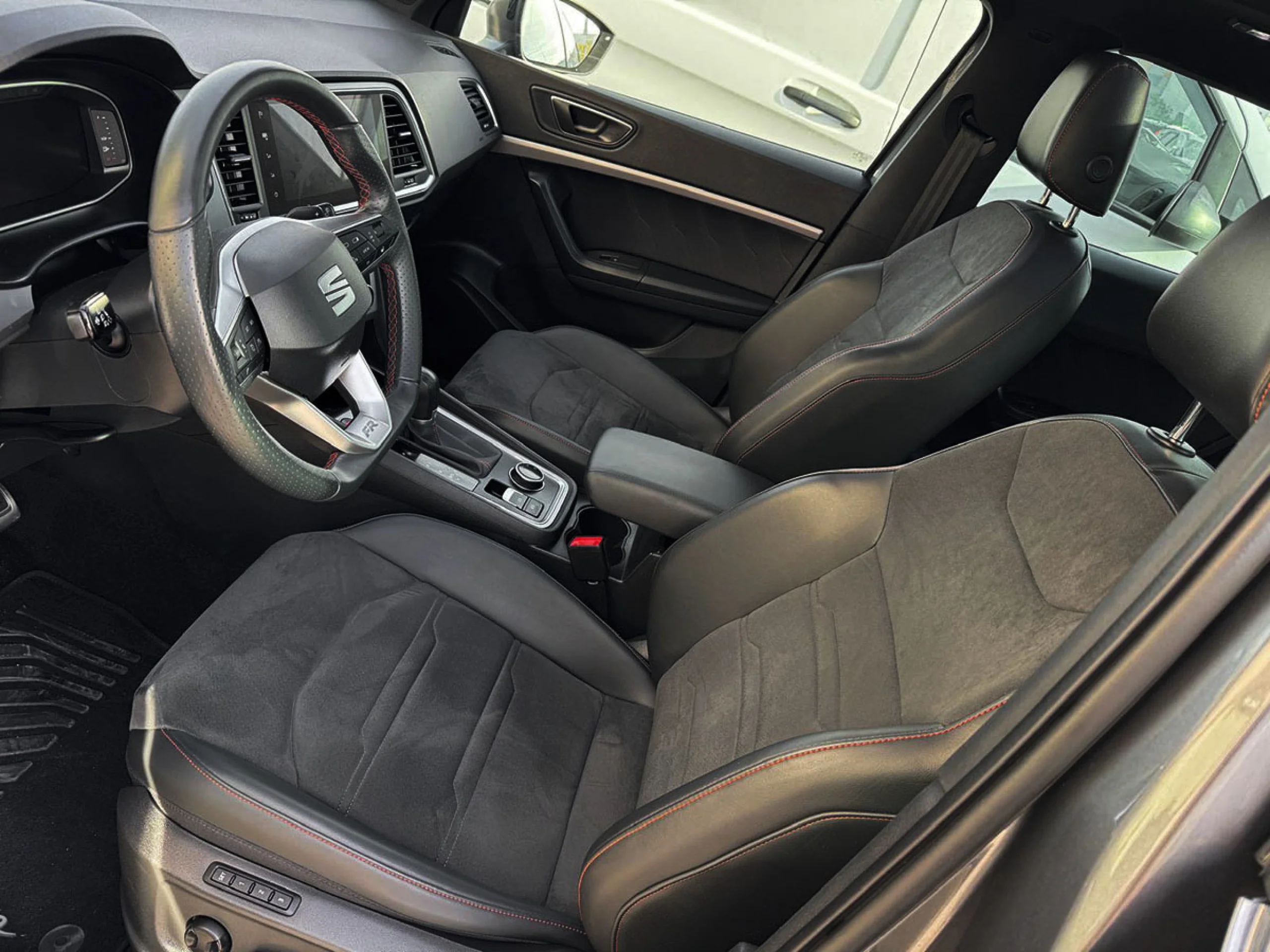 Seat Ateca 1.5 TSI 110kW 150CV DSG StSp FR - Foto 6