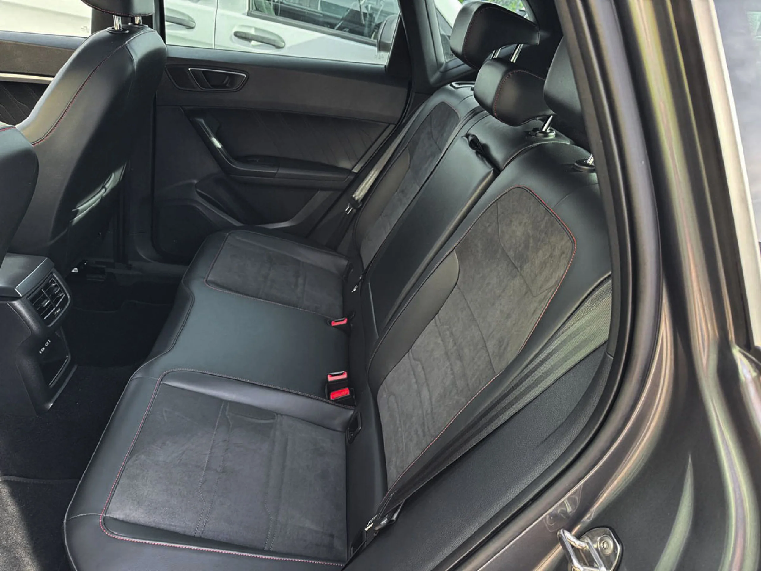 Seat Ateca 1.5 TSI 110kW 150CV DSG StSp FR - Foto 8