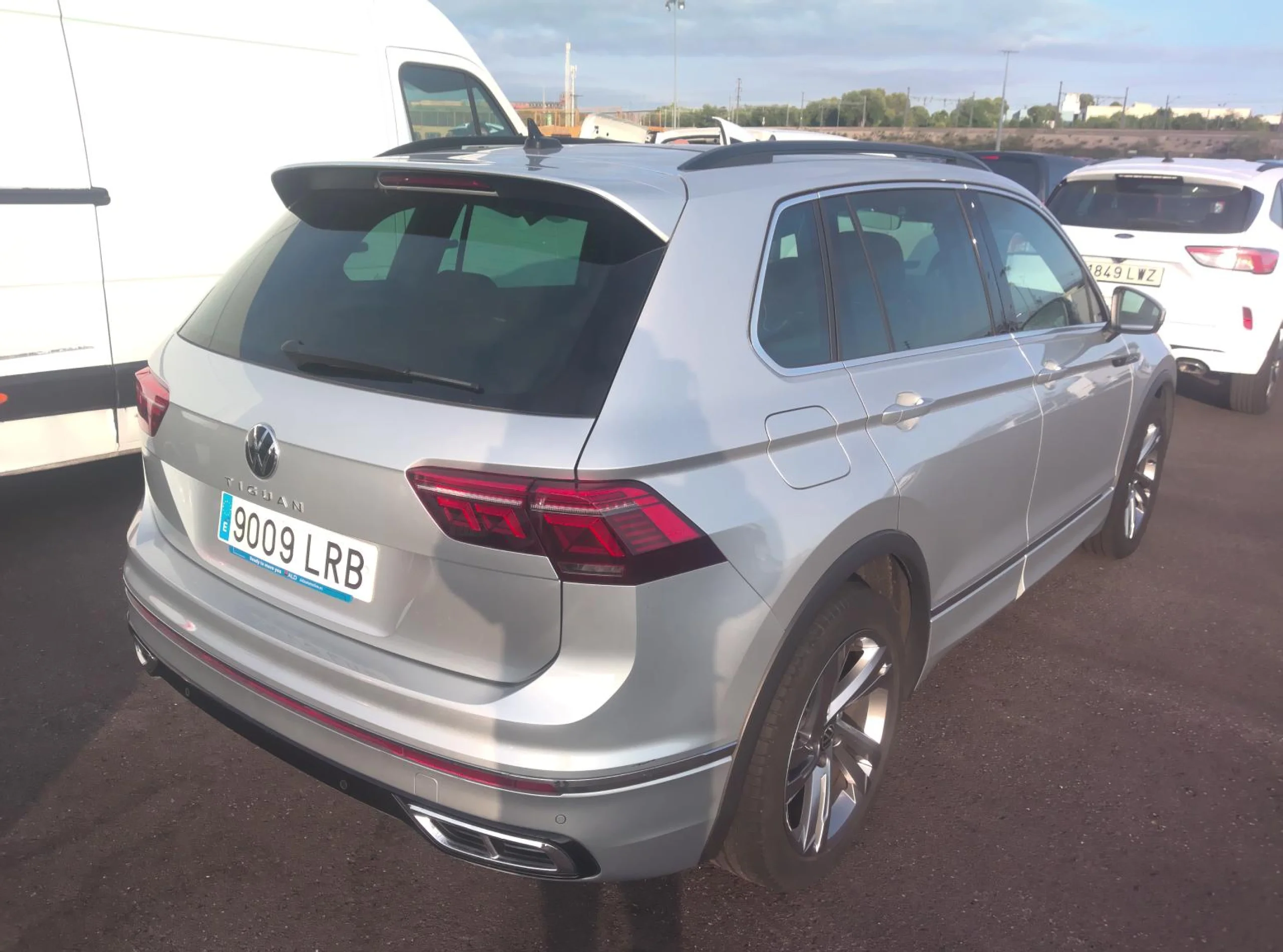 Volkswagen Tiguan R-Line 2.0 TDI 110kW (150CV) - Foto 3