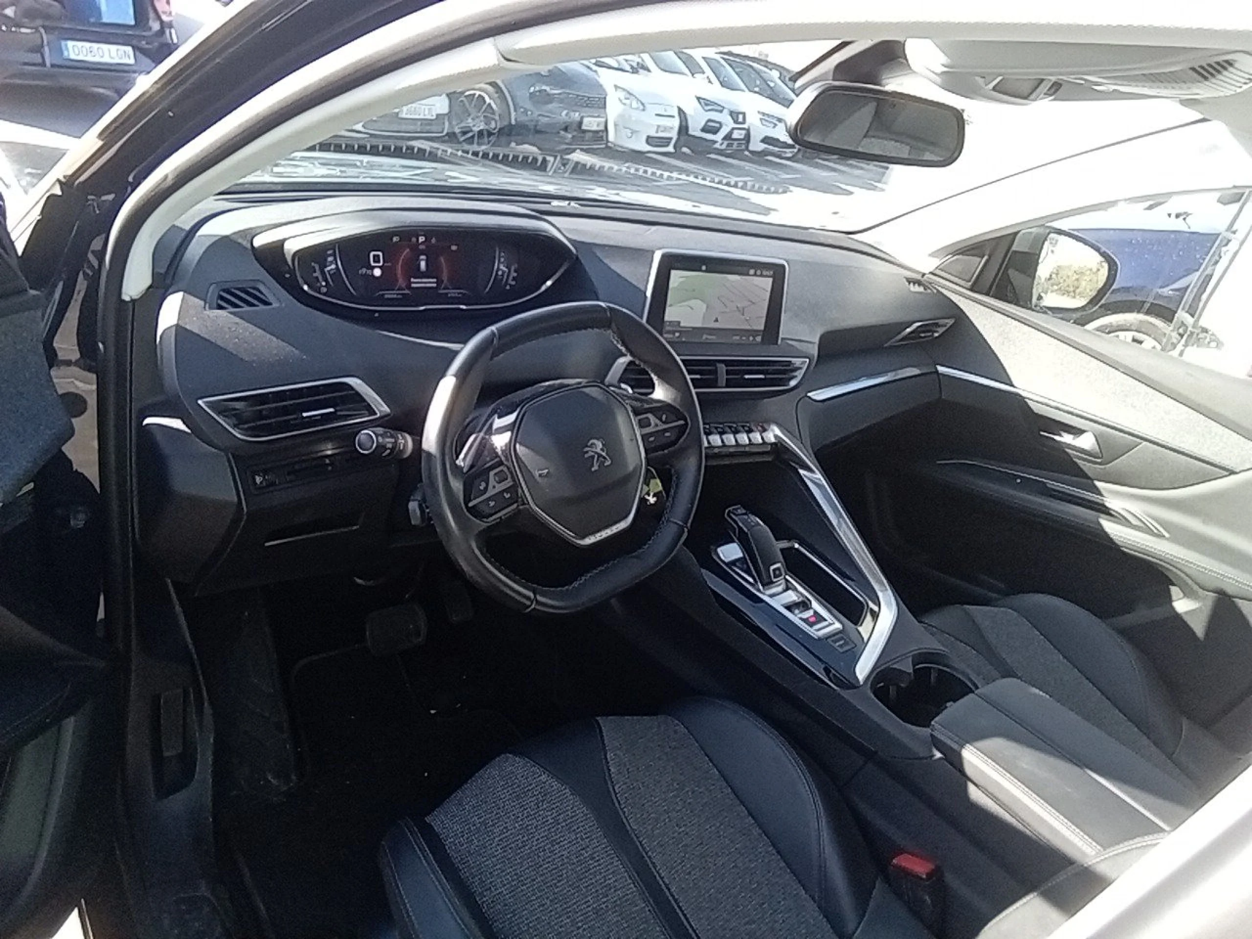 Peugeot 3008 Allure BlueHDi 96kW (130CV) S&amp;S EAT8 - Foto 7