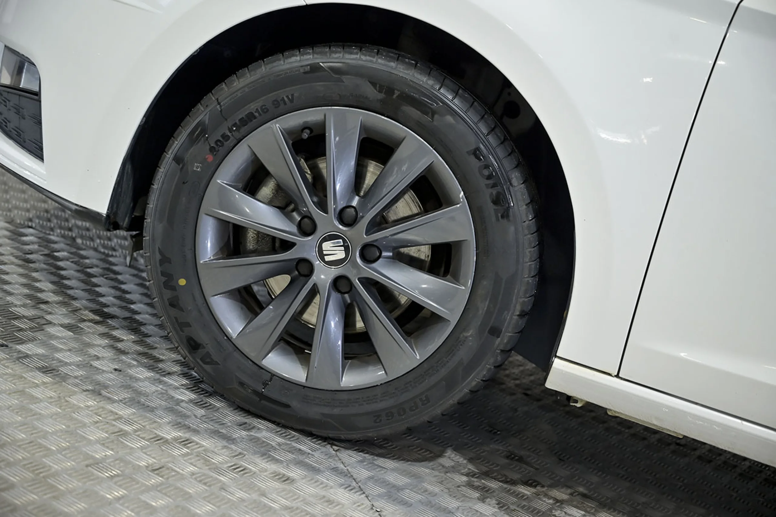 Seat Leon León 1.5 TSI 96kW 130CV SS Style Visio Ed - Foto 13