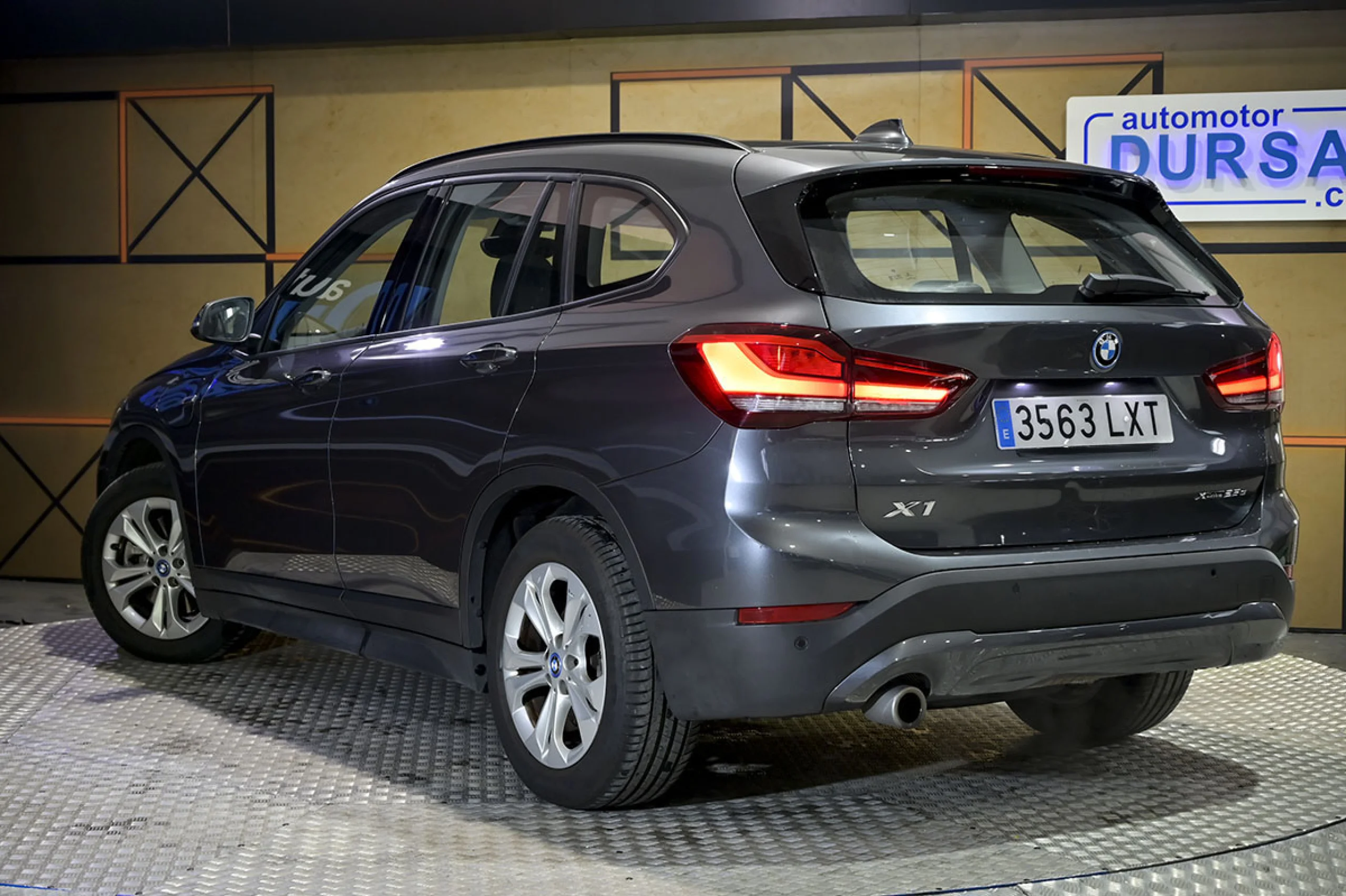 BMW X1 xDrive25e - Foto 4