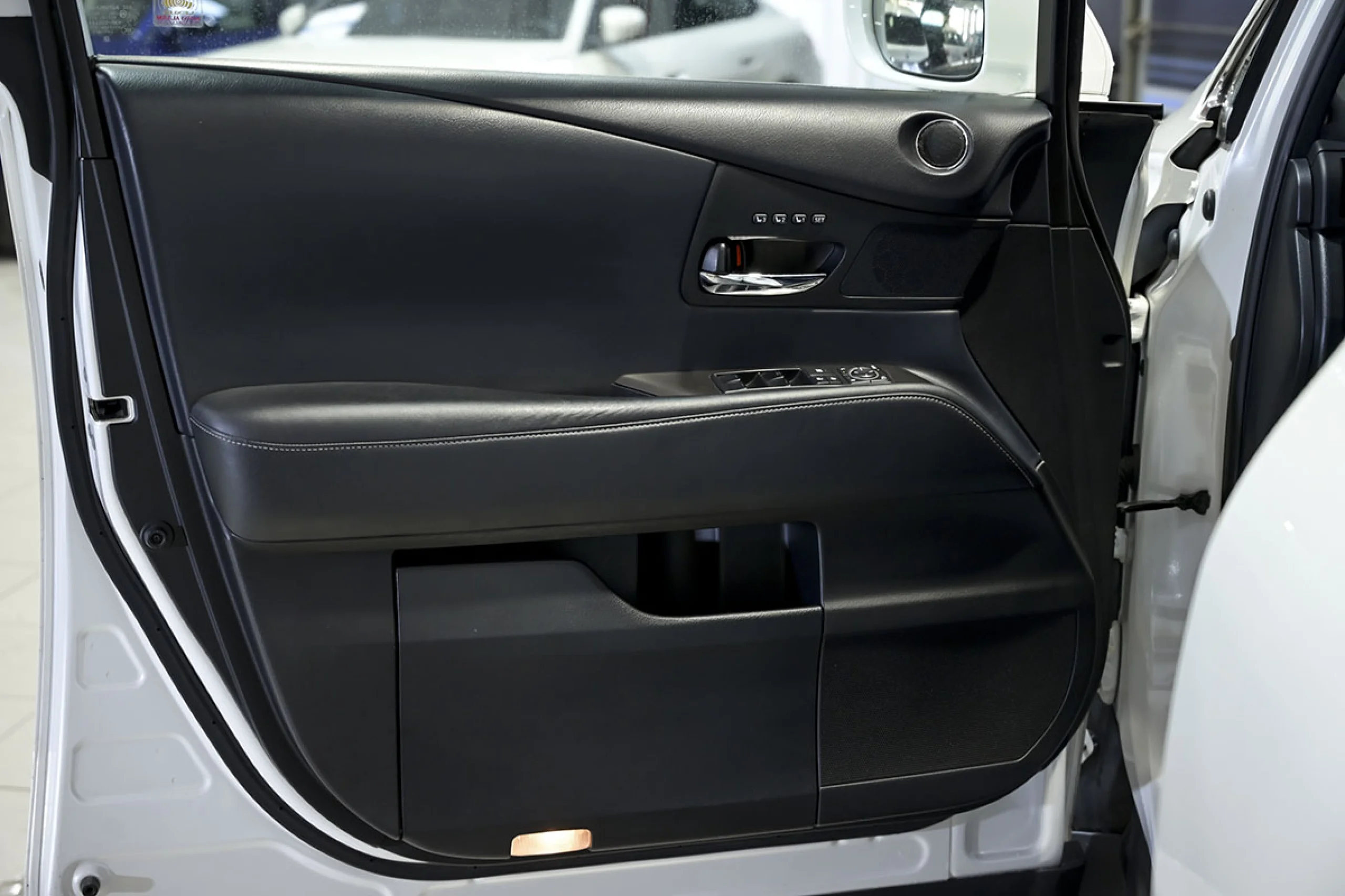 Lexus RX 450h Hybrid F Sport - Foto 25