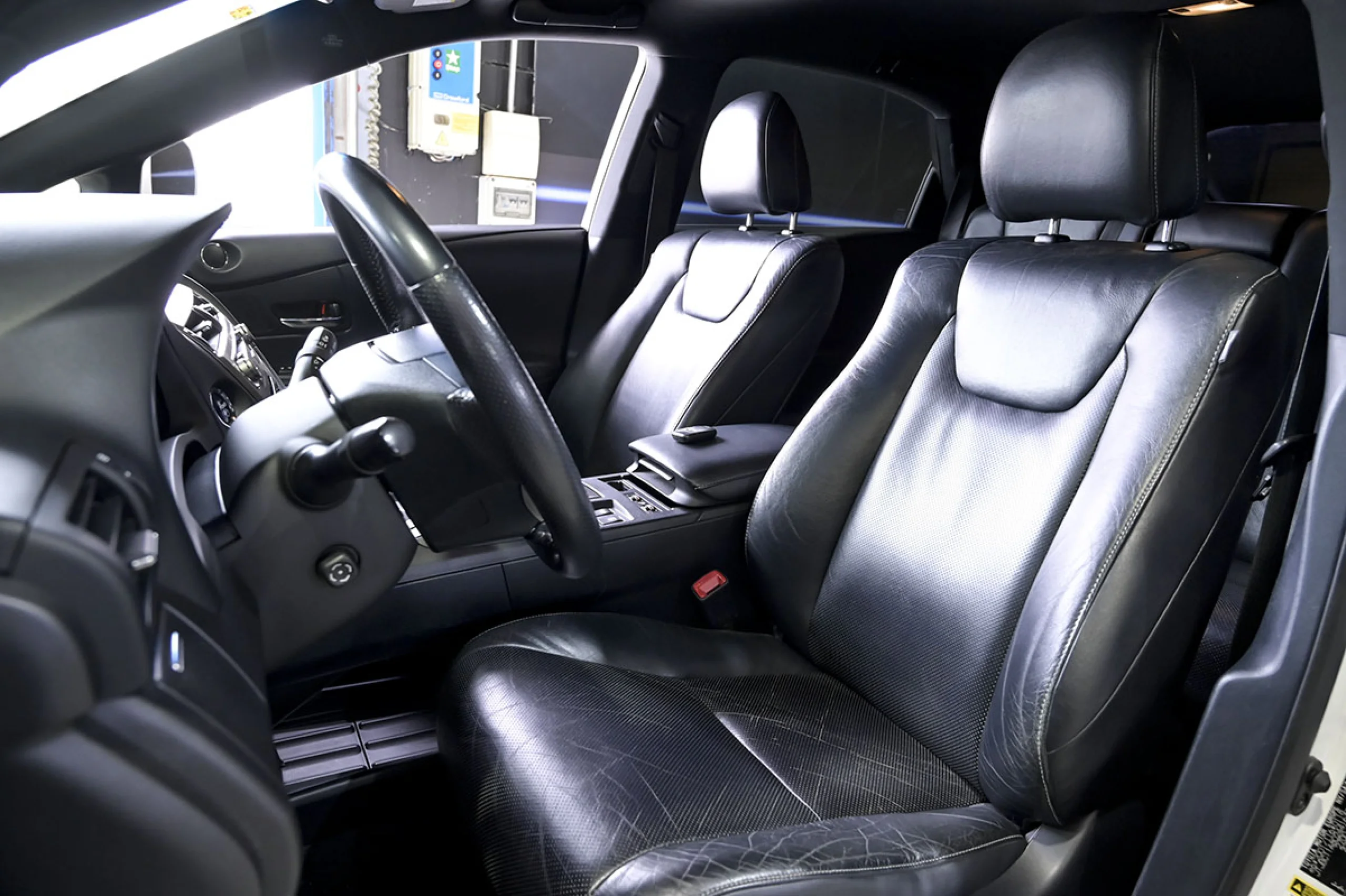 Lexus RX 450h Hybrid F Sport - Foto 28