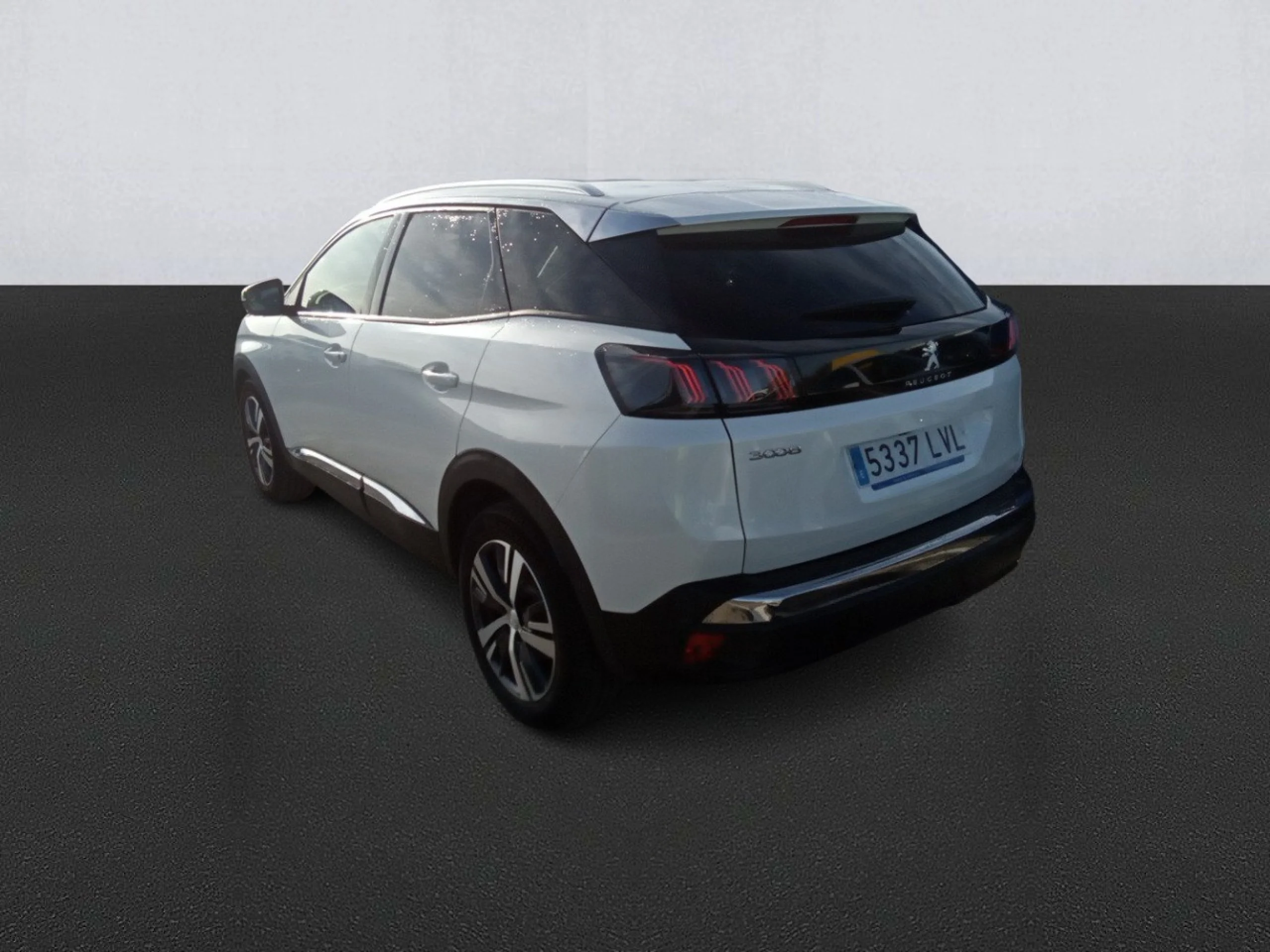 Peugeot 3008 1.5 BlueHDi 96kW S&amp;S Allure Pack EAT8 - Foto 6