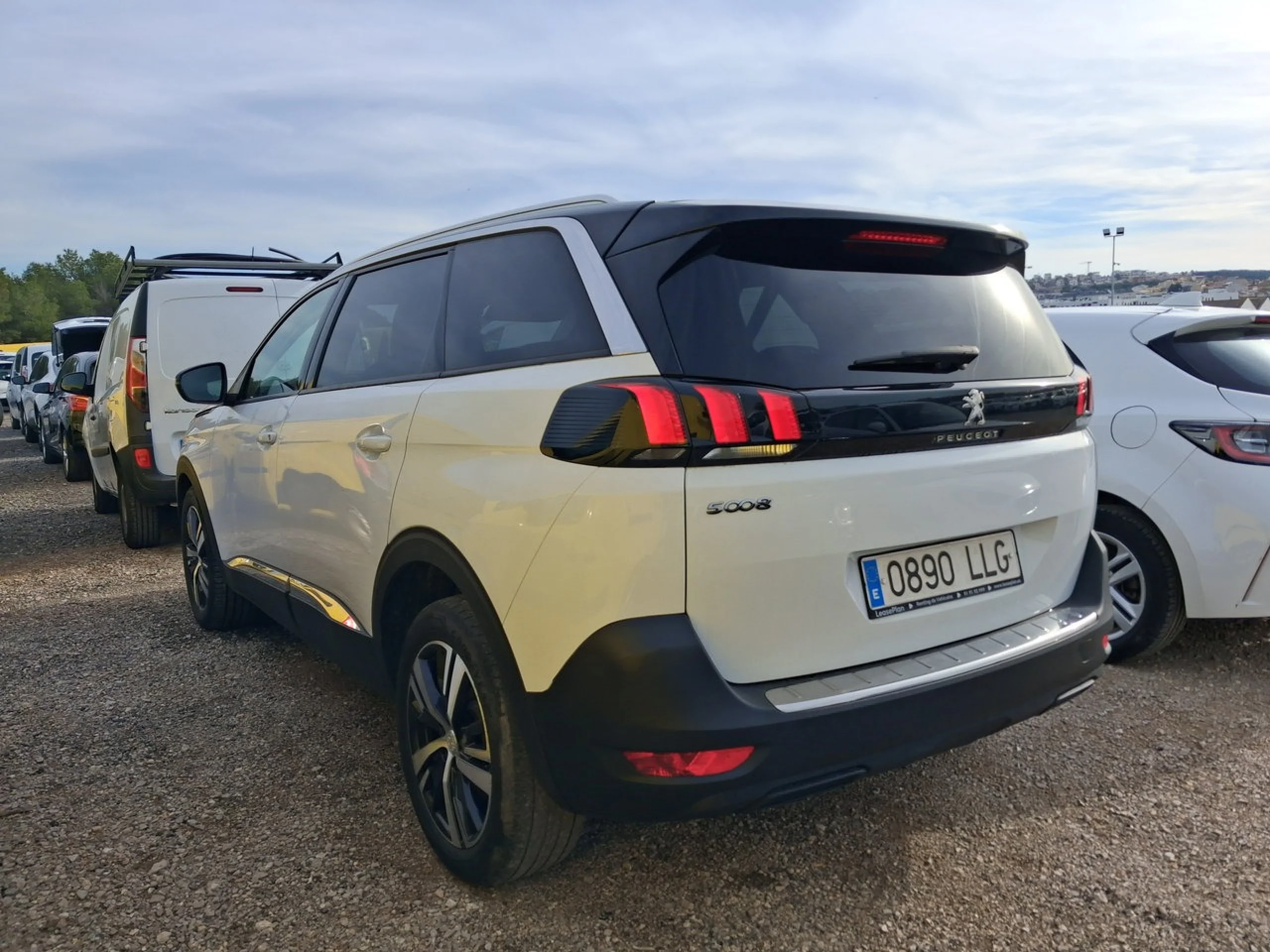 Peugeot 5008 Allure 1.5L BlueHDi 96kW (130CV) S&amp;S - Foto 6