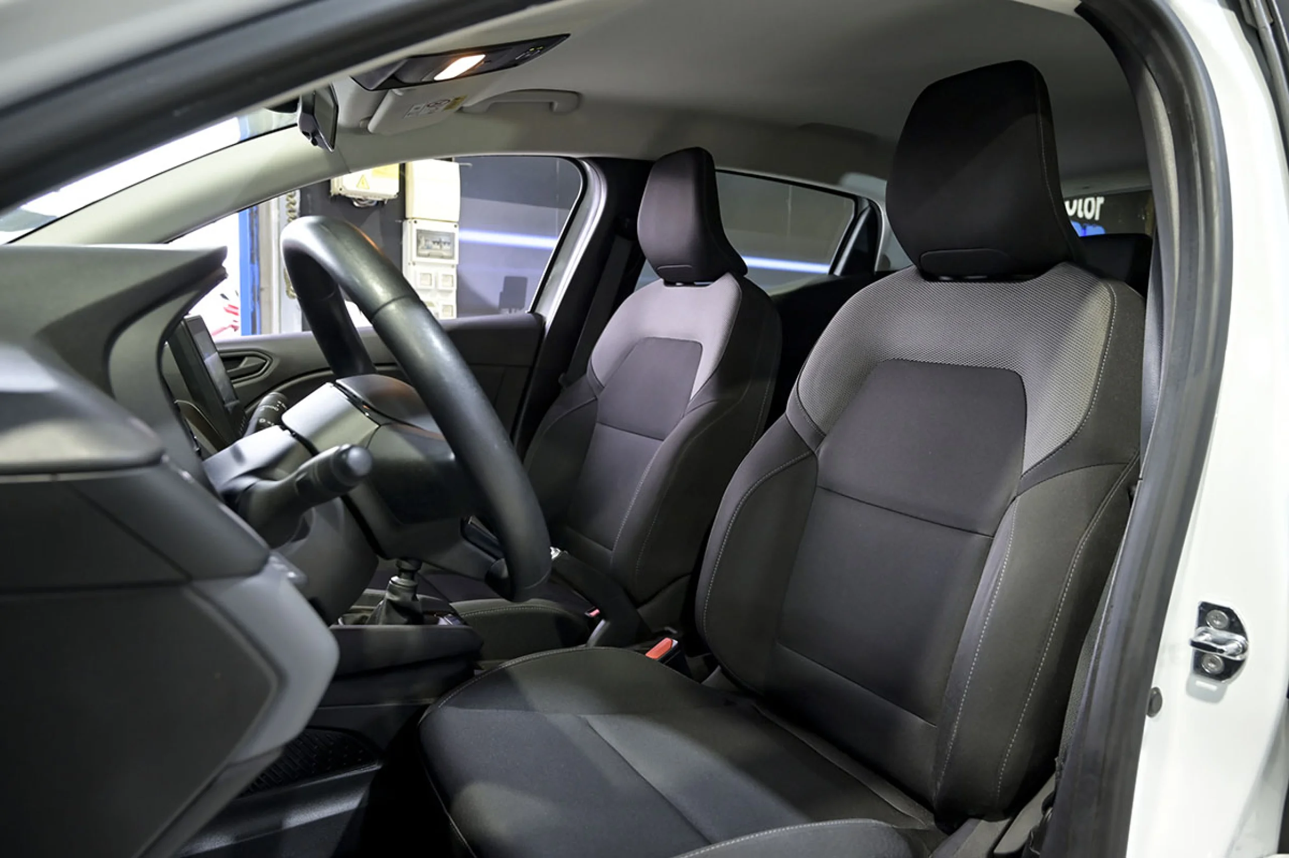 Renault Clio Business Blue dCi 74kW 100CV - Foto 25