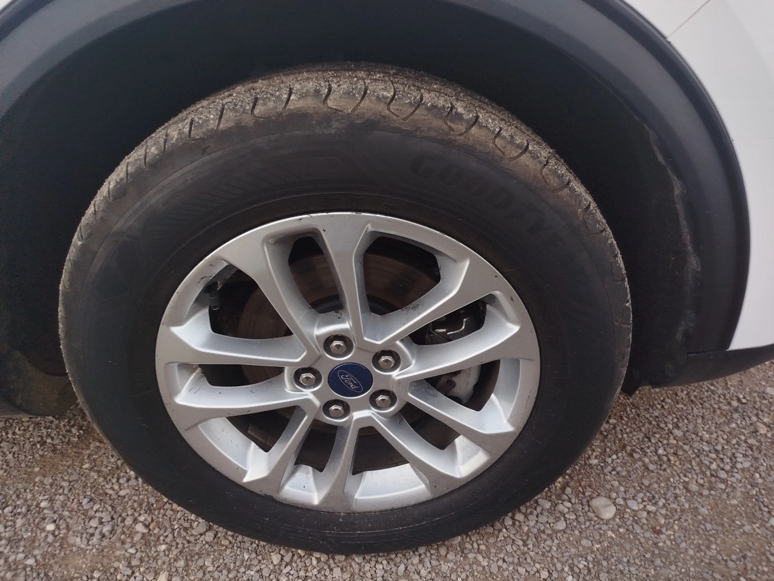 Ford Kuga Titanium 2.5 Duratec FHEV 140kW Auto - Foto 8