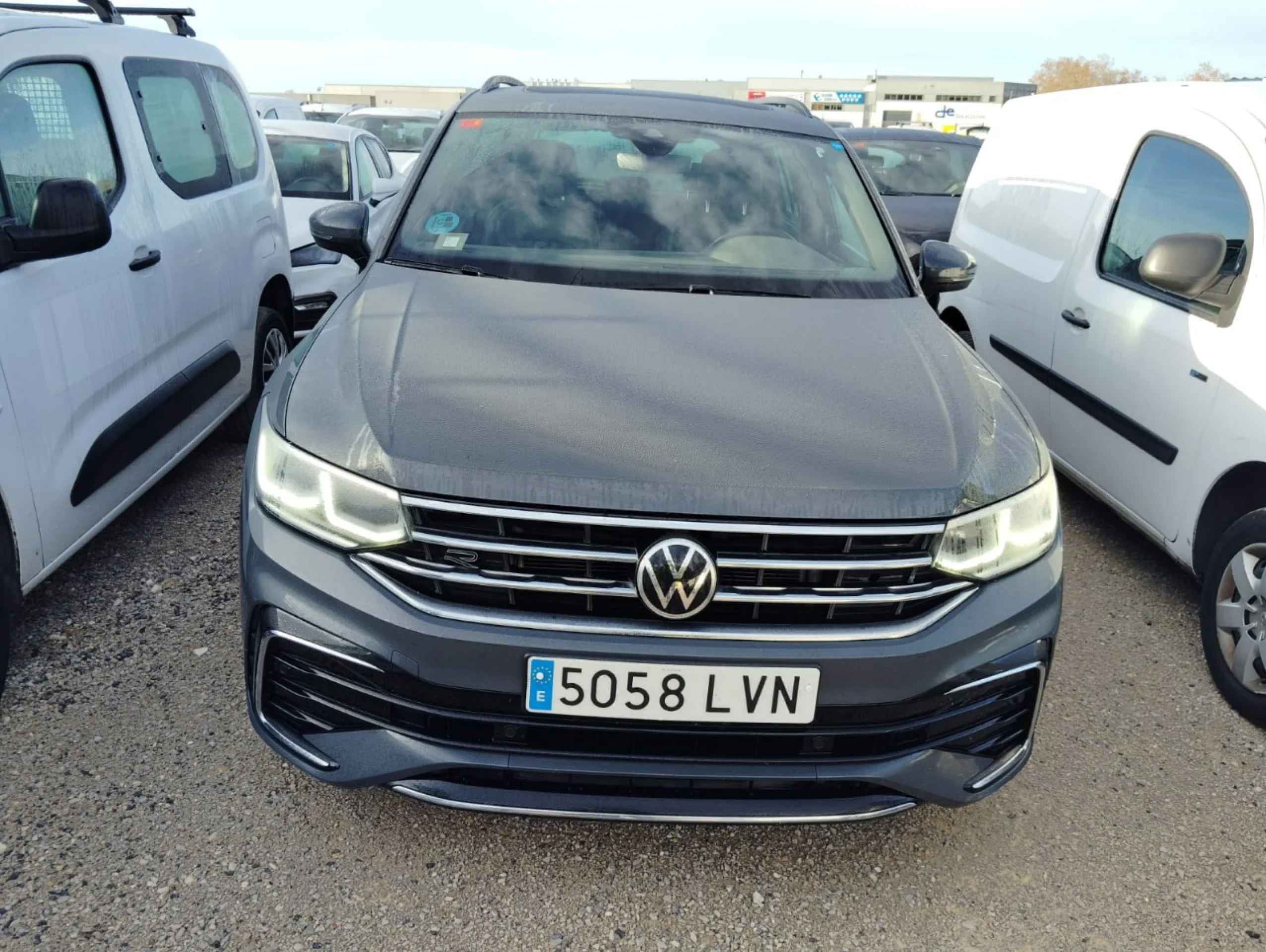 Volkswagen Tiguan R-Line 2.0 TDI 110kW (150CV) DSG - Foto 2