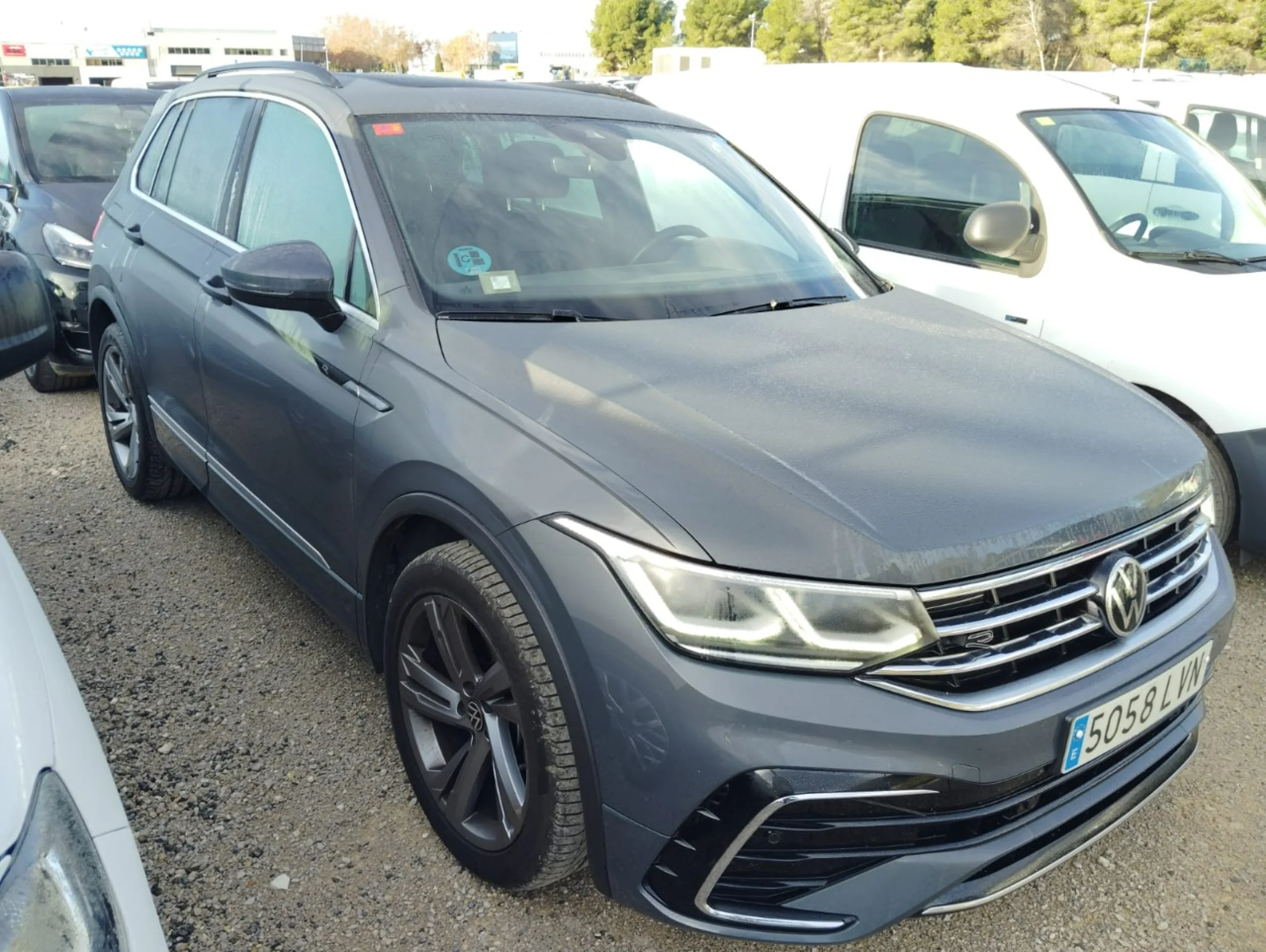 Volkswagen Tiguan R-Line 2.0 TDI 110kW (150CV) DSG - Foto 3