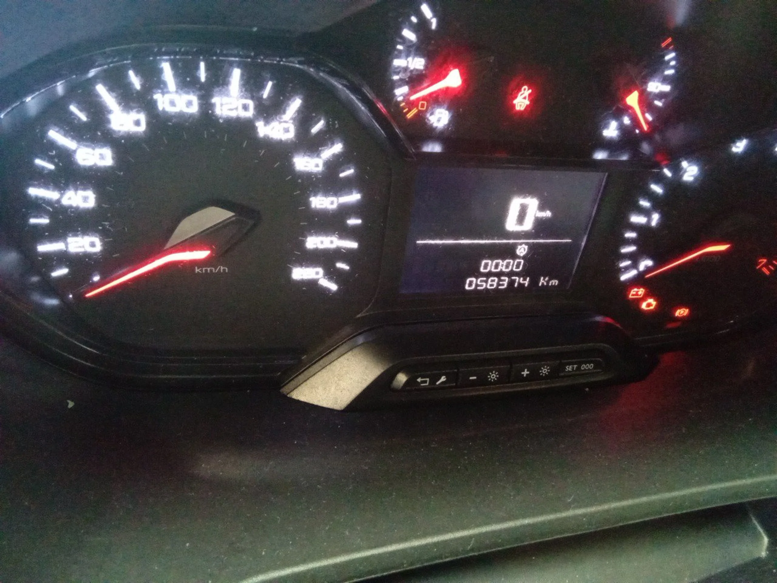 Peugeot Partner Premium Standard 600kg BlueHDi 73kW - Foto 8