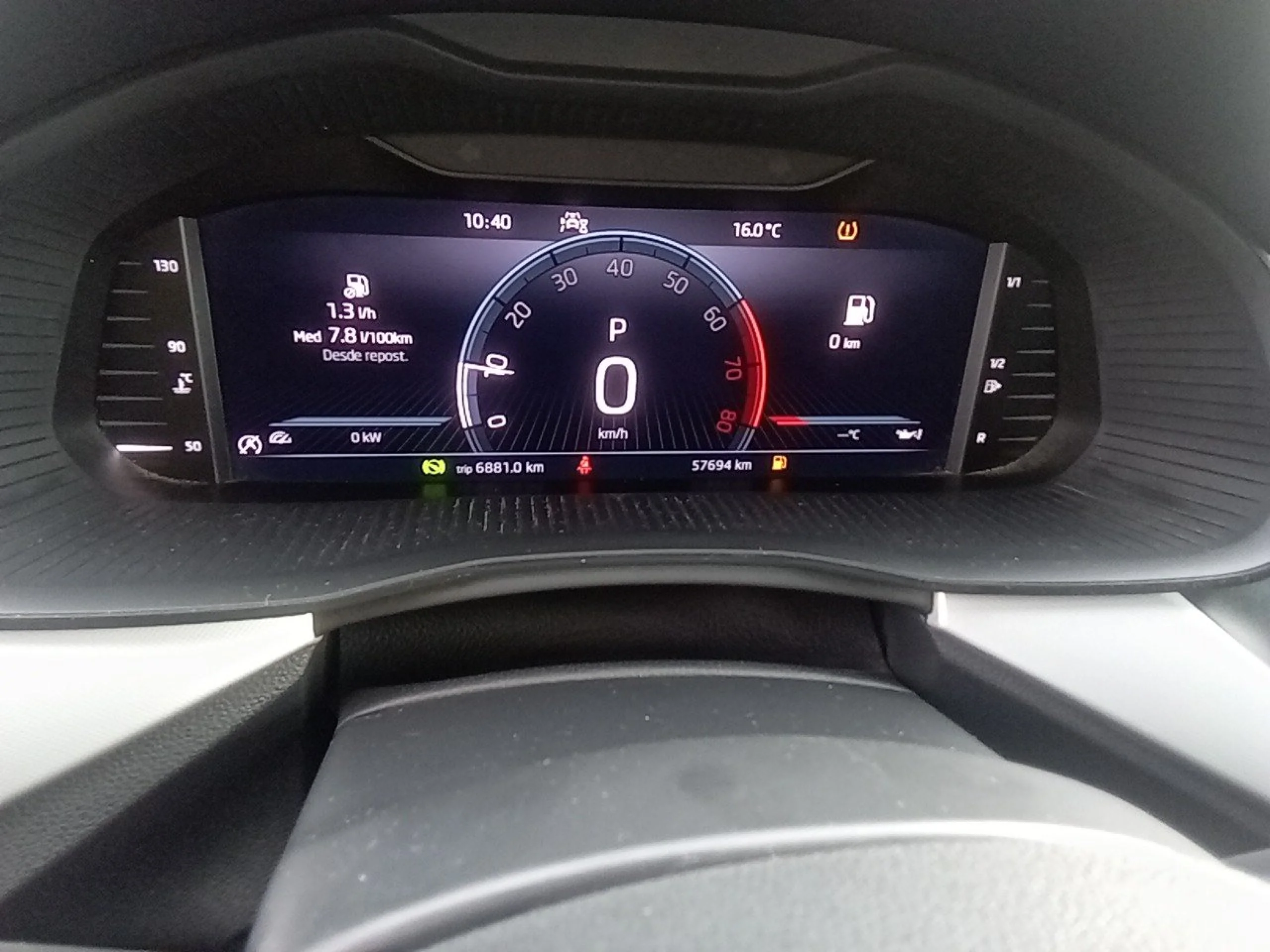 Skoda Kamiq 1.0 TSI 81kW (110CV) DSG Ambition - Foto 8