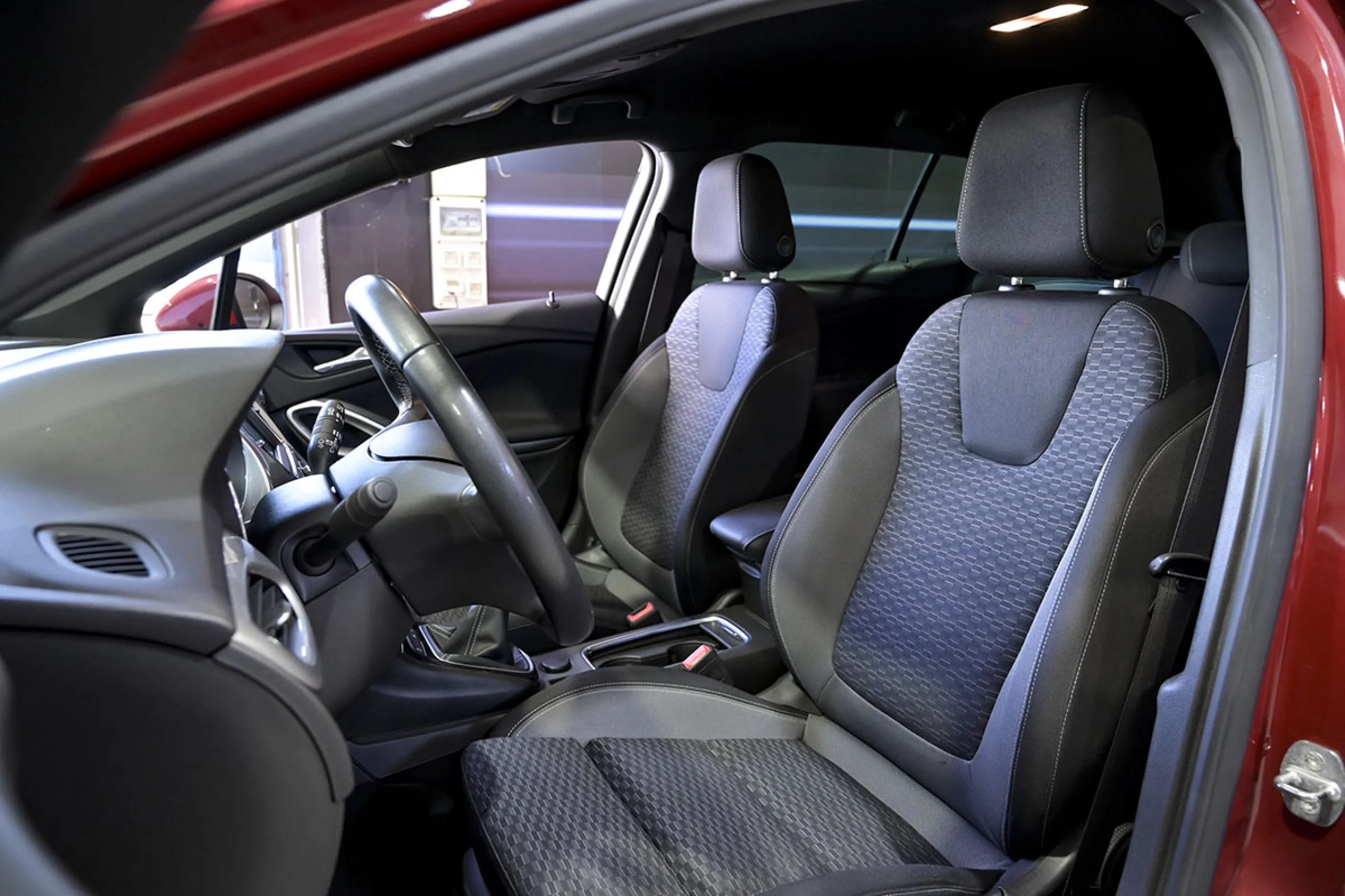 Opel Astra 1.5D DVH 90kW 122CV GS Line ST - Foto 24