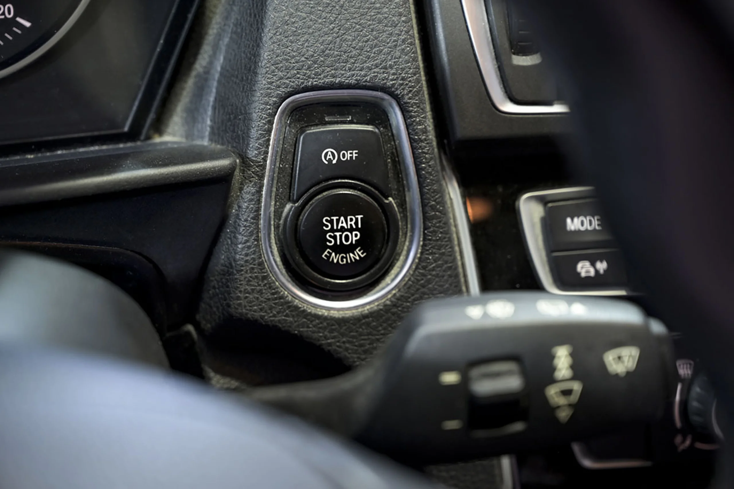 BMW 118 Serie 1 118d - Foto 28
