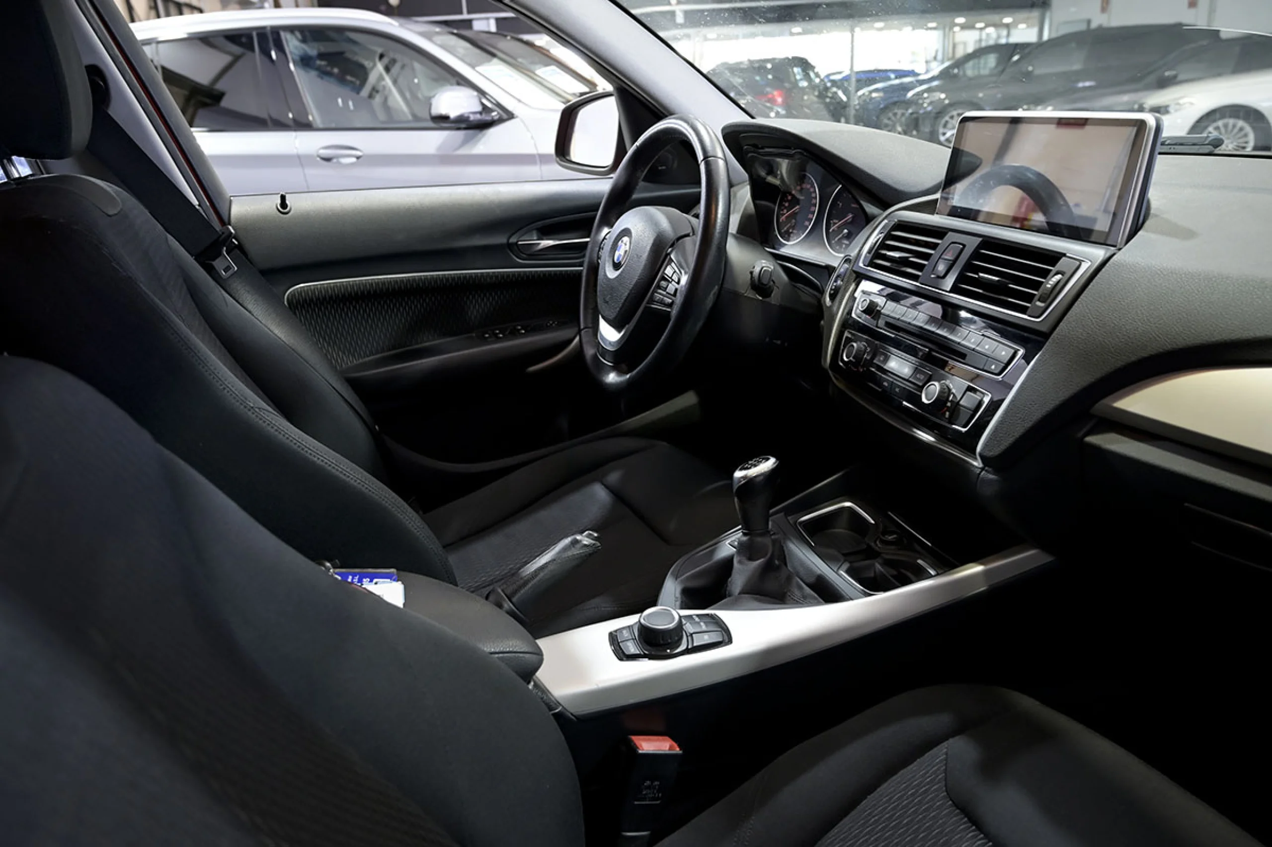 BMW 118 Serie 1 118d - Foto 31