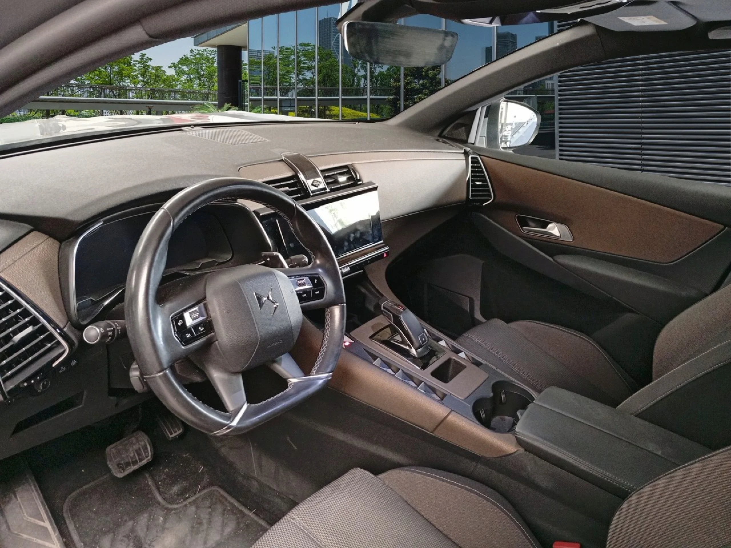 DS DS7 Crossback DS 7 CROSSBACK BlueHDi DE 96kW (130CV) AT Bastille + - Foto 7