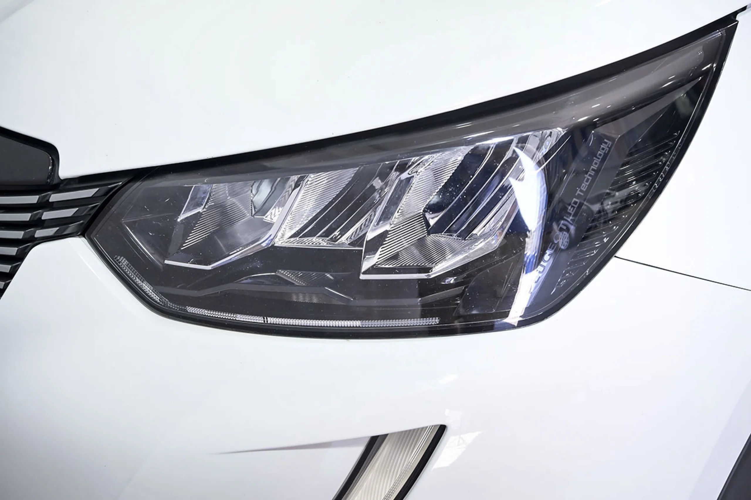 Peugeot 2008 Allure BlueHDI 81kW 110CV - Foto 19