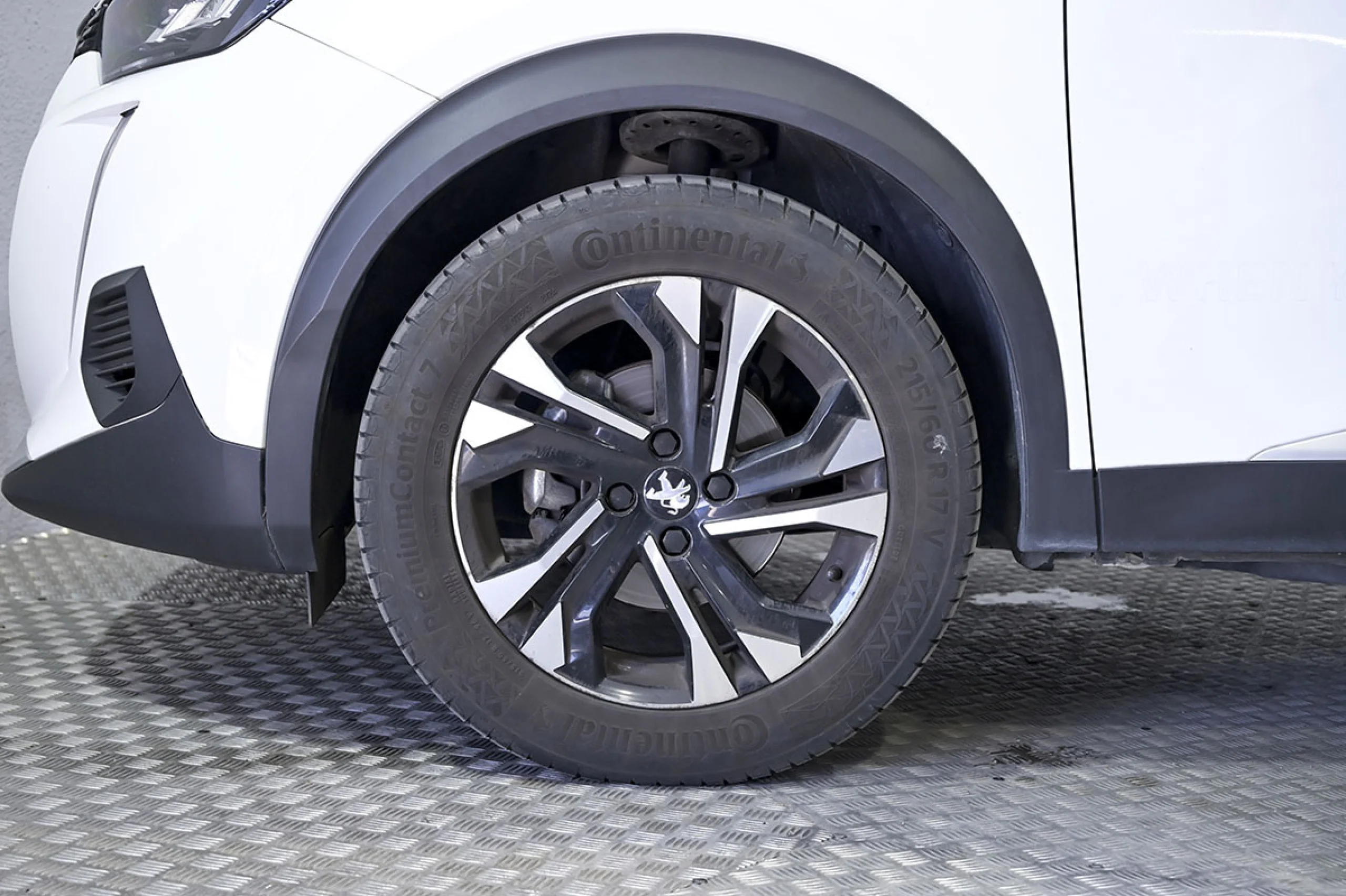 Peugeot 2008 Allure BlueHDI 81kW 110CV - Foto 14