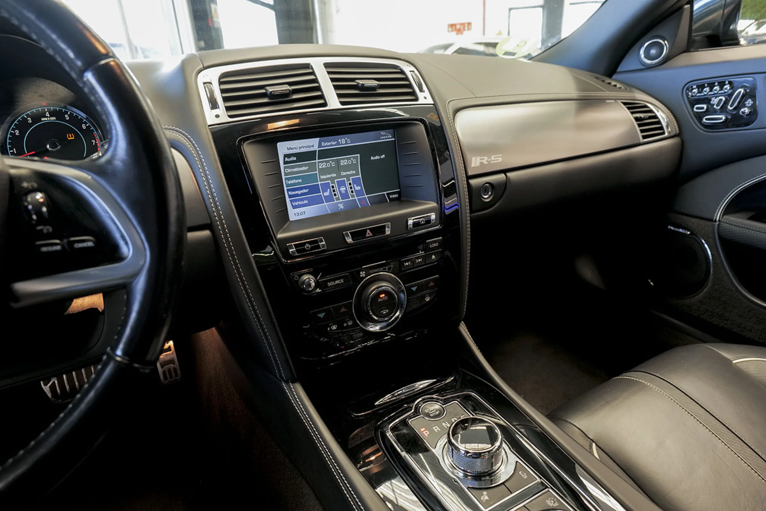 Jaguar XK Serie XK XKRS 5.0 V8 Coupe - Foto 25