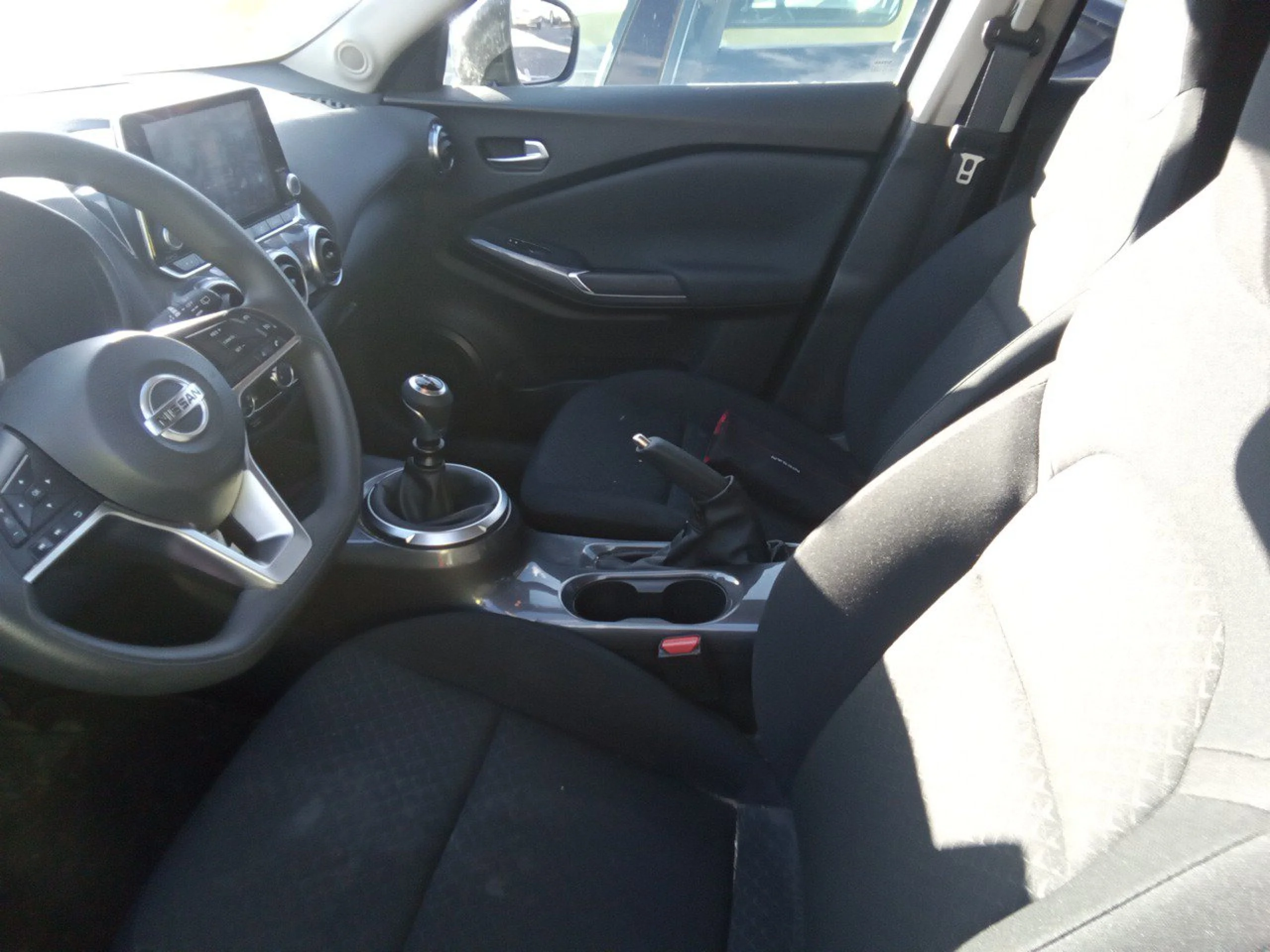 Nissan Juke DIG-T 84 kW (114 CV) 6M/T Acenta - Foto 7