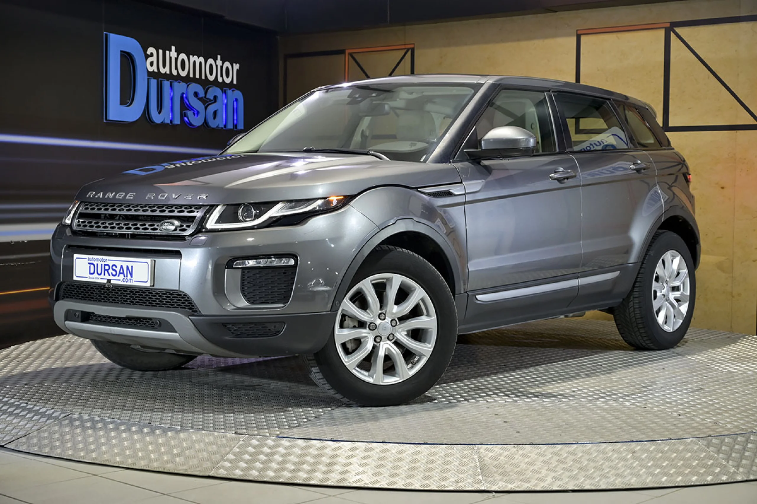 Land Rover Range Rover Evoque 2.0L TD4 110kW 110kW 4x4 SE Auto. - Foto 1