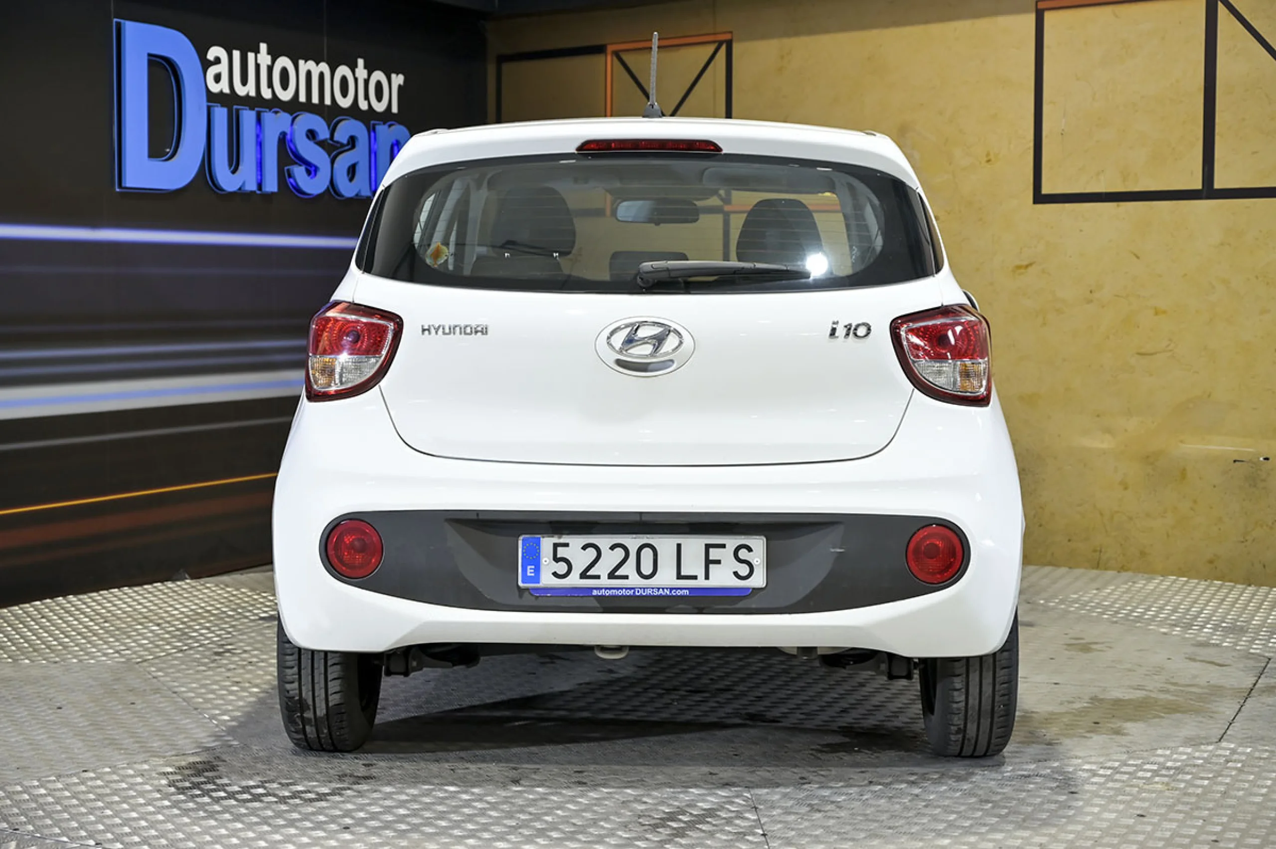 Hyundai I10 1.0 Klass - Foto 12