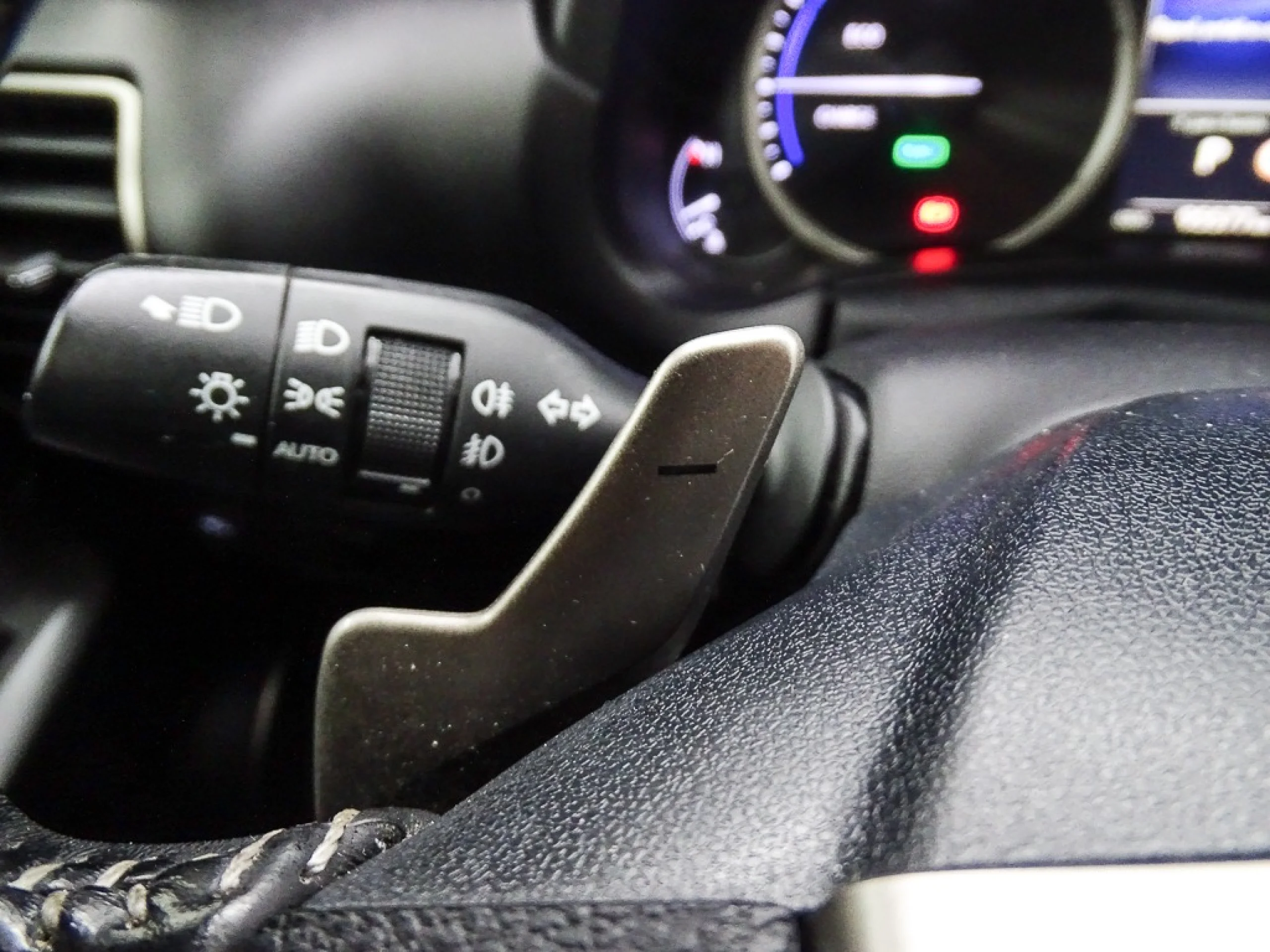 Lexus NX 300h NX 2.5 300h Business 2WD - Foto 20