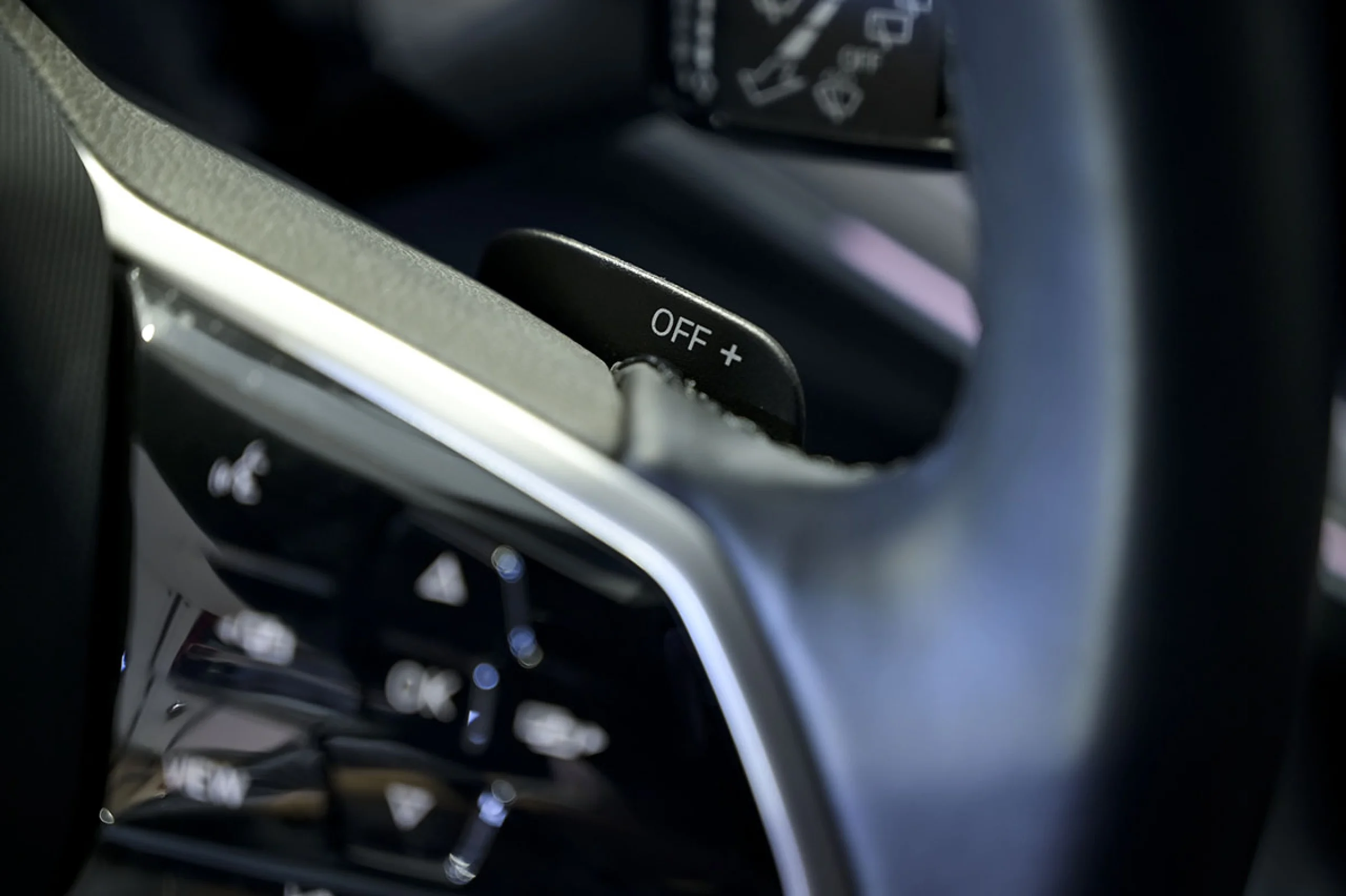 Volkswagen Touareg Prem Eleg 3.0 V6 TDI 210kW Tip 4M - Foto 27