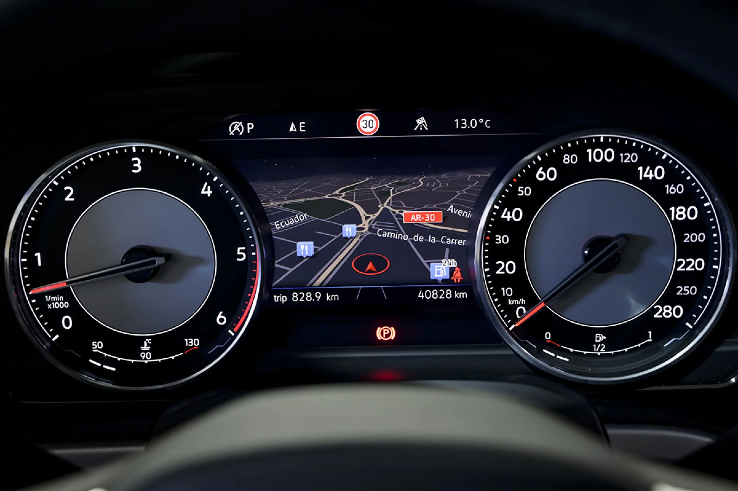 Volkswagen Touareg Prem Eleg 3.0 V6 TDI 210kW Tip 4M - Foto 7